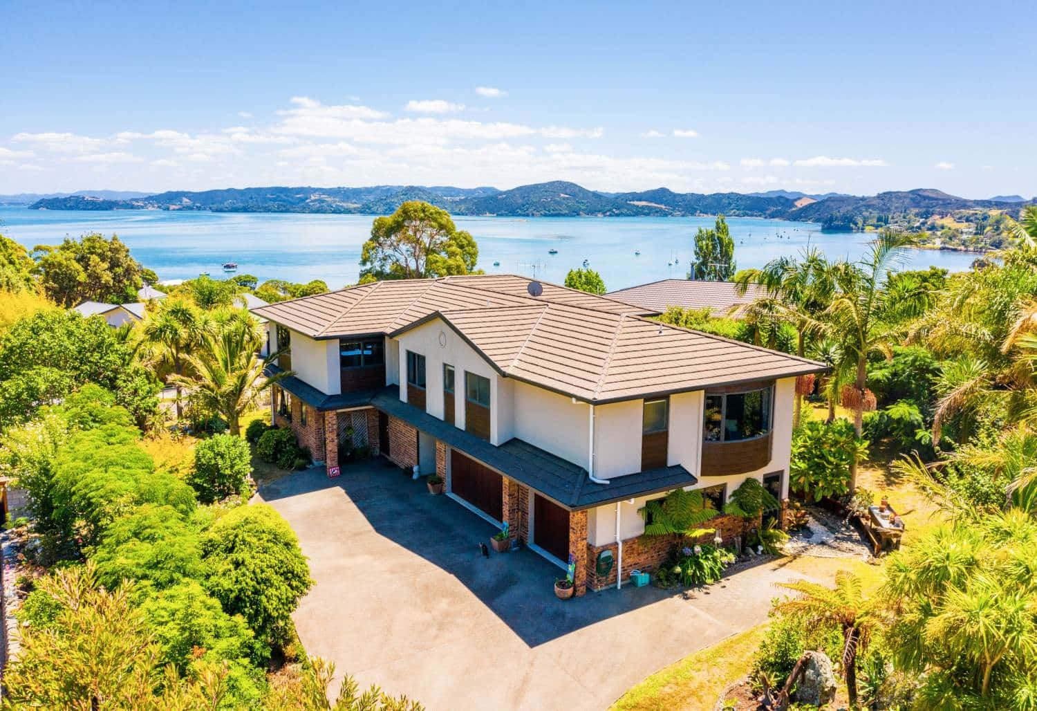 Whangarei, coastal home, tiled roof, HD Desktop Wallpaper
