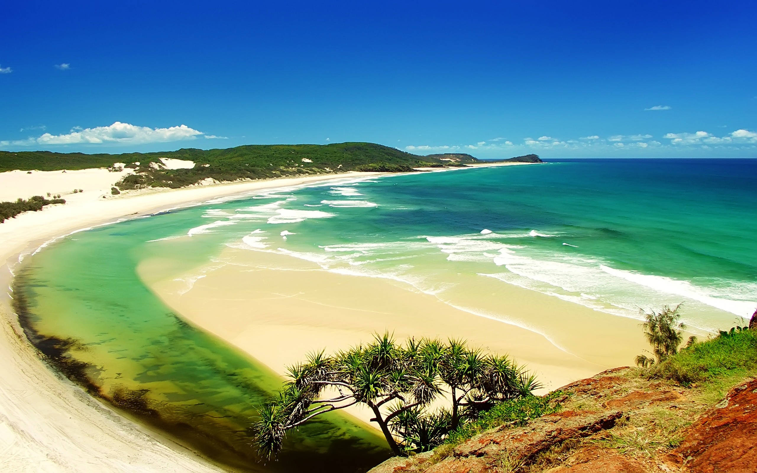 white sand beach, turquoise waters, white sand, 2K Desktop Wallpaper