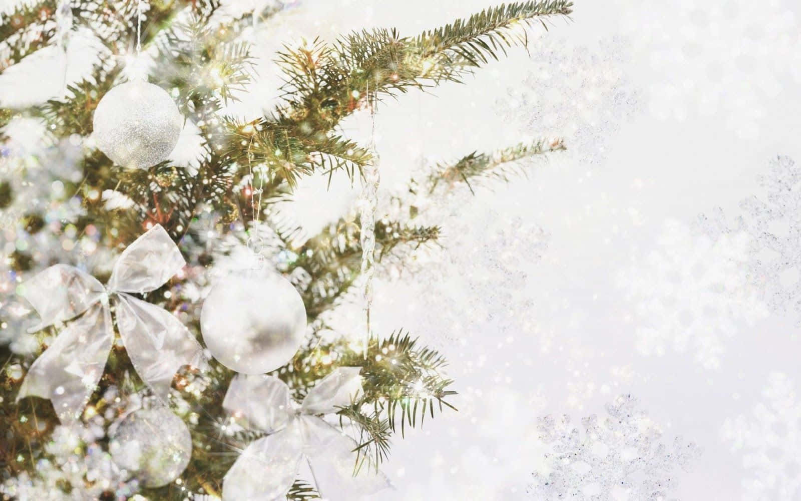 White Christmas Aesthetic, snowy evergreen branch, silver ornaments, HD Desktop Wallpaper