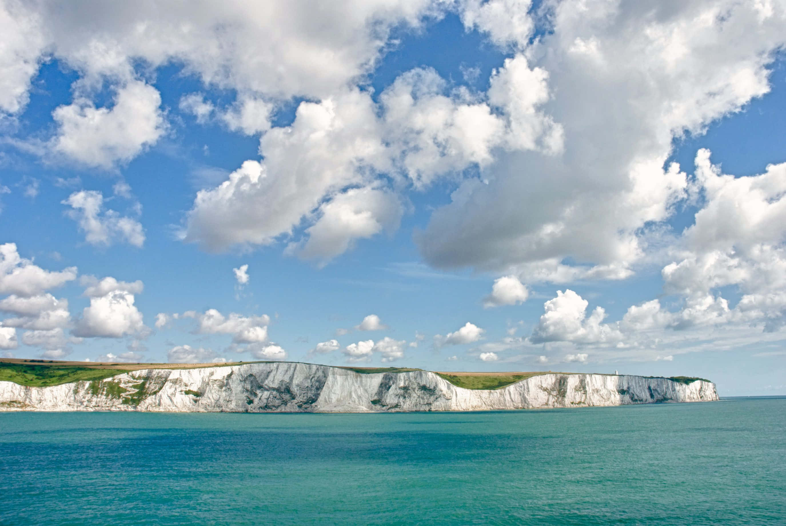 White Cliffs Of Dover, turquoise sea, white chalk cliffs, 2K Desktop Wallpaper