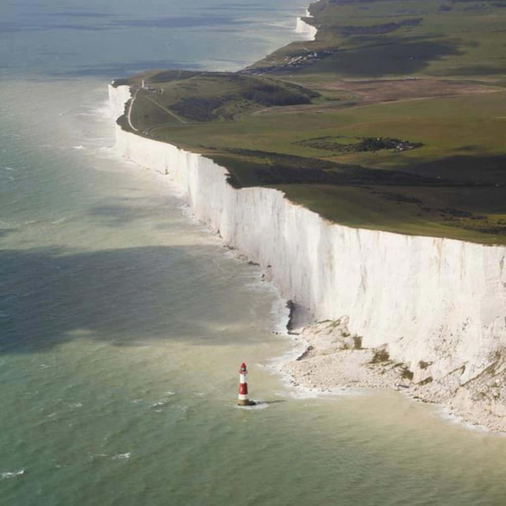 White Cliffs Of Dover, turquoise sea, red and white lighthouse, SD Desktop Wallpaper