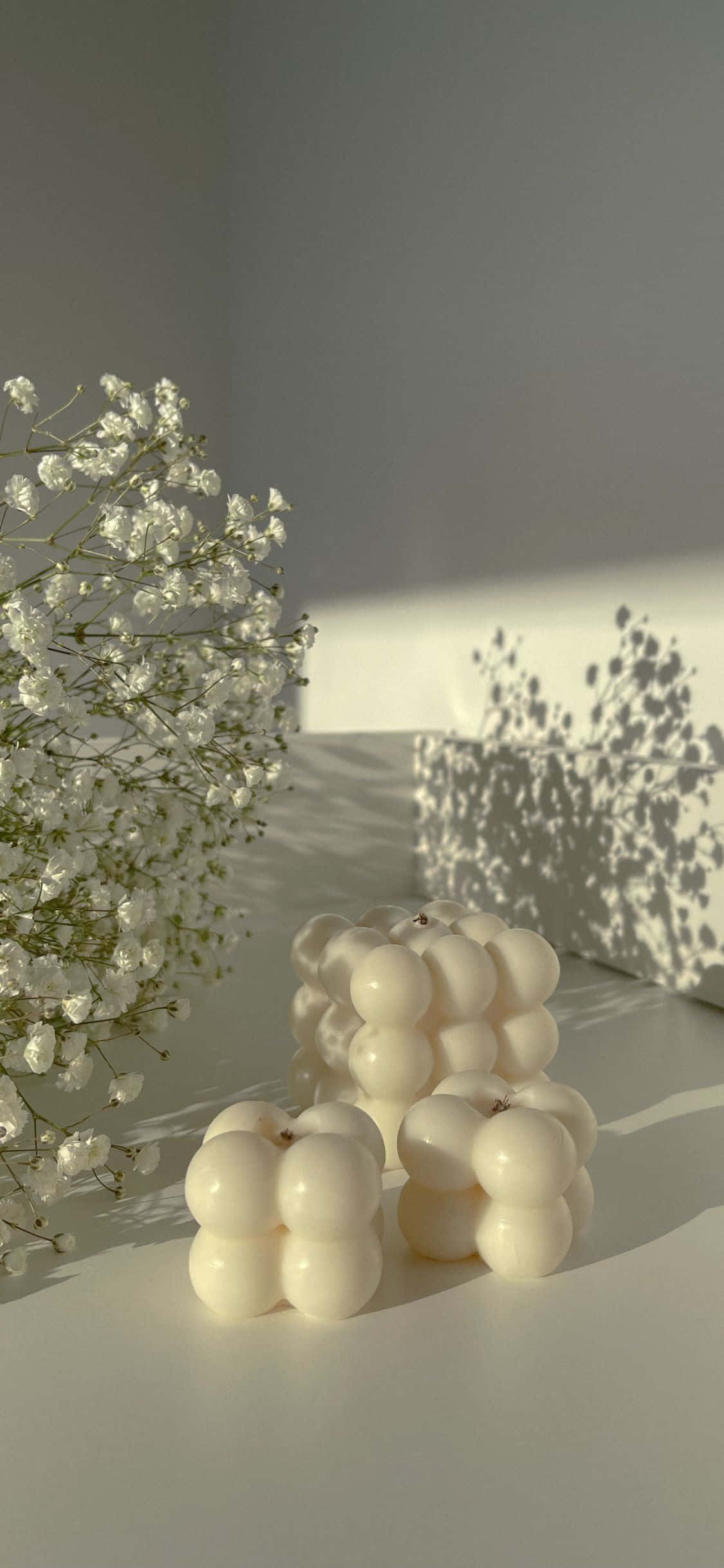 white vase, flowers, baby's breath flowers, Full HD Phone Wallpaper