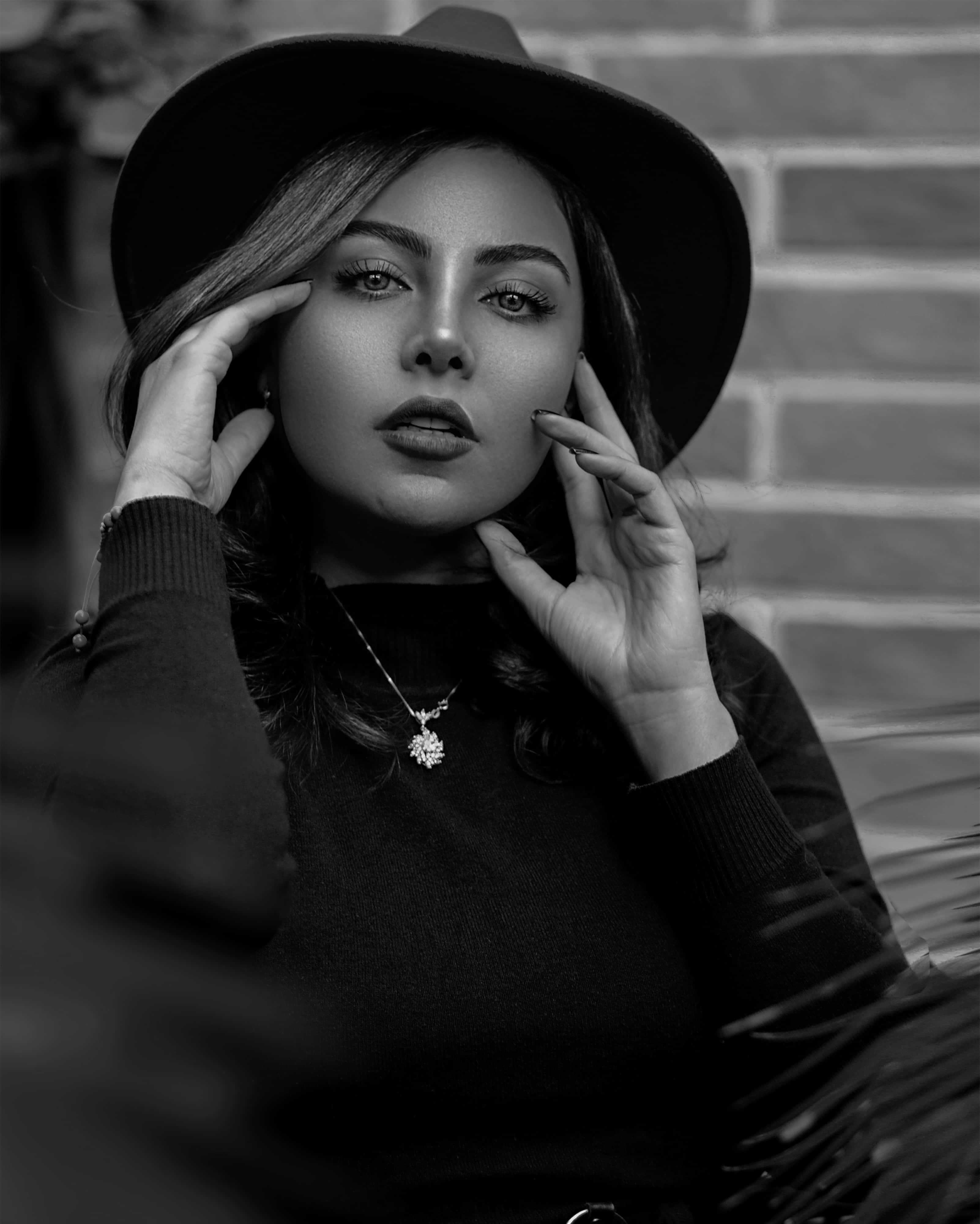 White Girl, black hat, sweater, 4K Phone Wallpaper