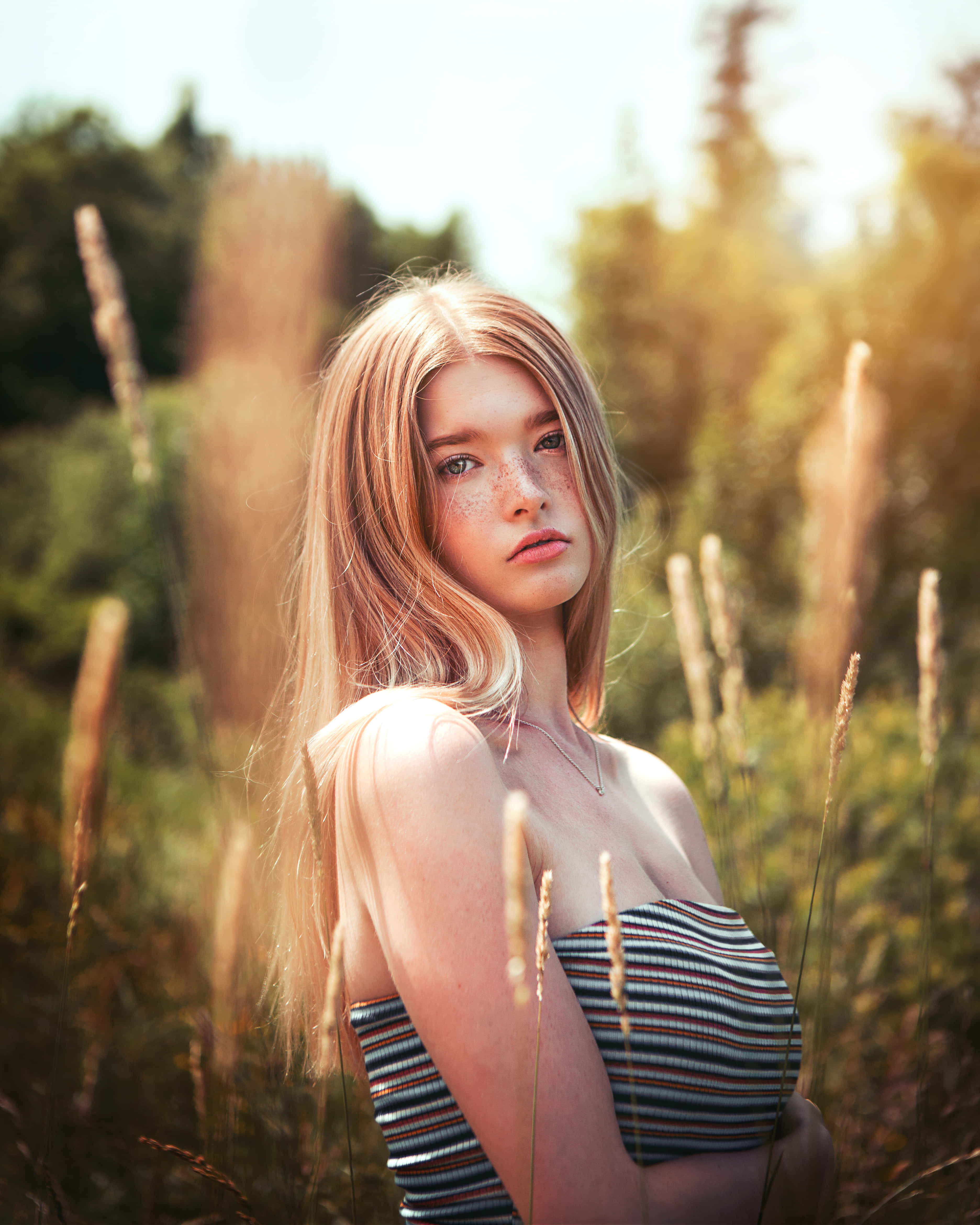 White Girl, striped tube top, freckles, 4K Phone Wallpaper
