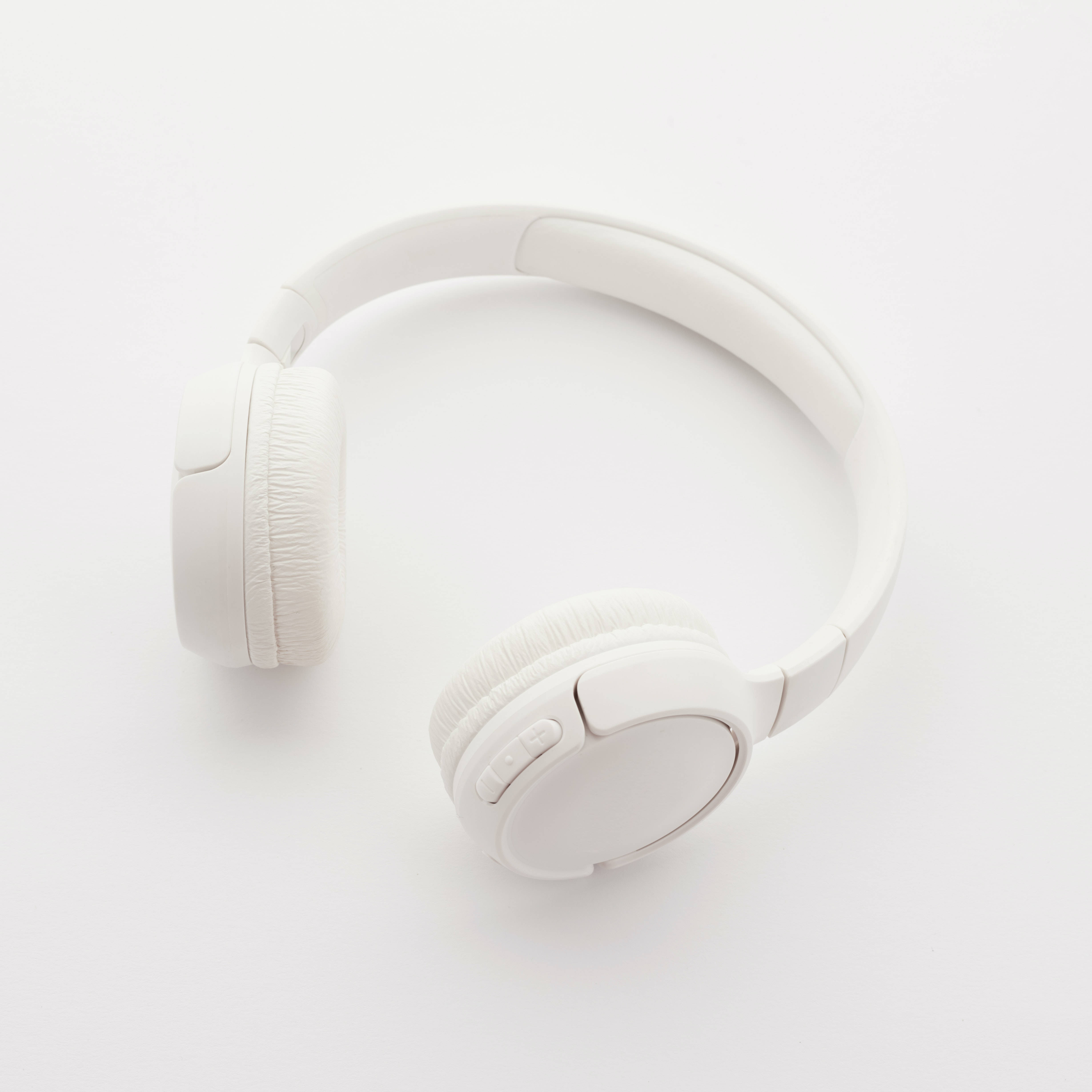 White HD Headphones, minimalist, white, 4K Desktop Wallpaper
