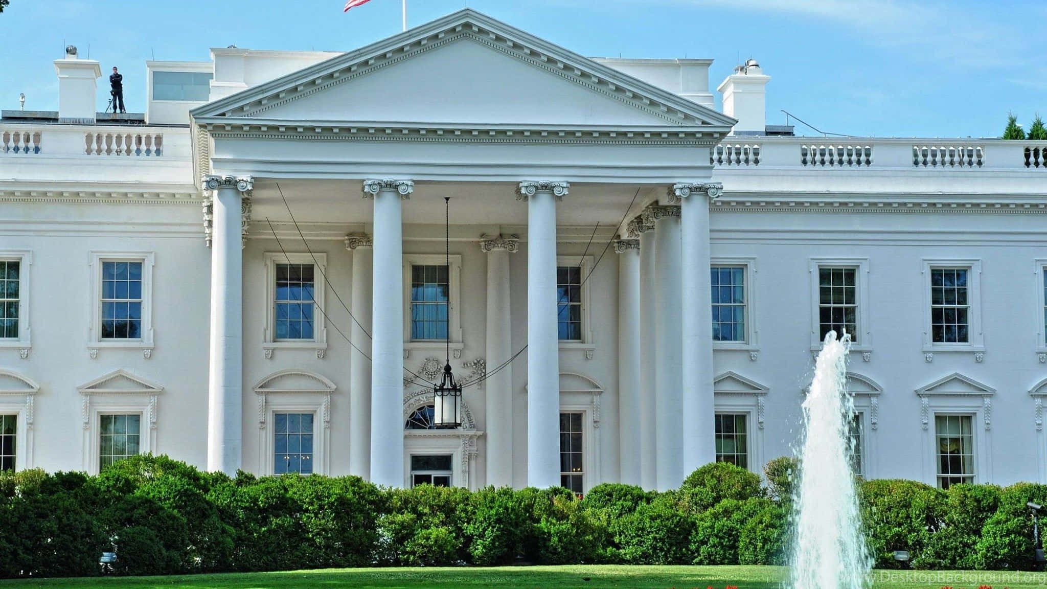 White House, clear blue sky, vibrant green lawn, Full HD Desktop Wallpaper
