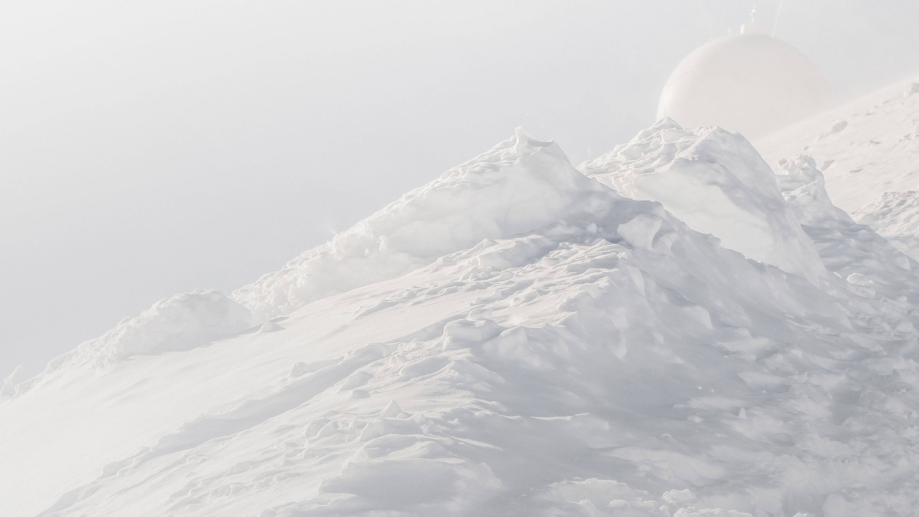 white minimalist, snowy mountain, snow-covered mountain peak, 4K Desktop Wallpaper