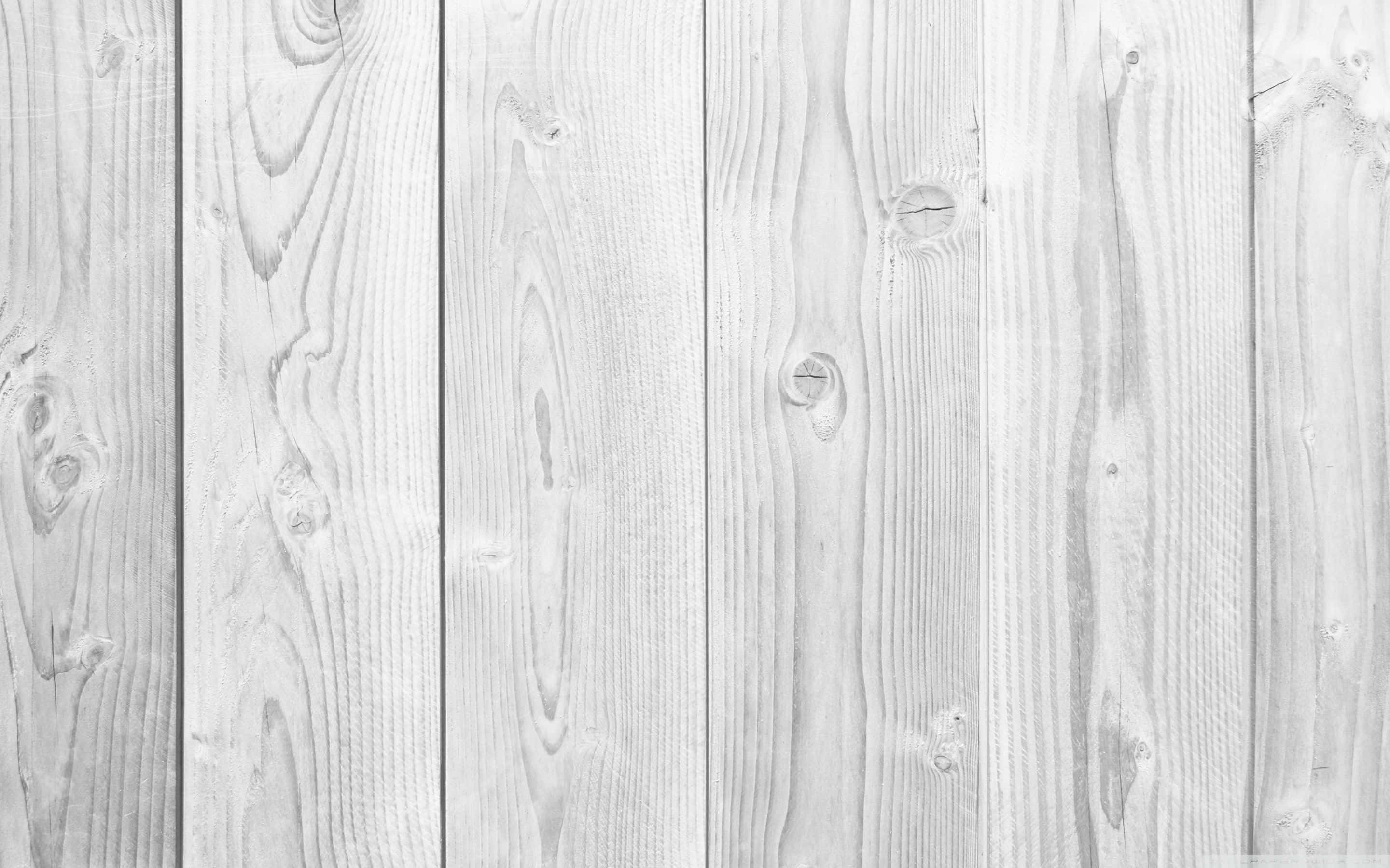 White PC, white washed wooden planks, natural grain, 2K Desktop Wallpaper
