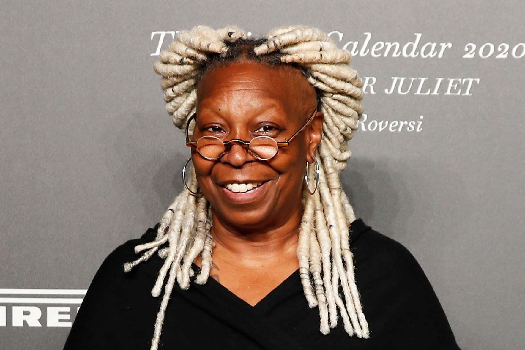 Whoopi Goldberg, white dreadlocks, round glasses, HD Desktop Wallpaper