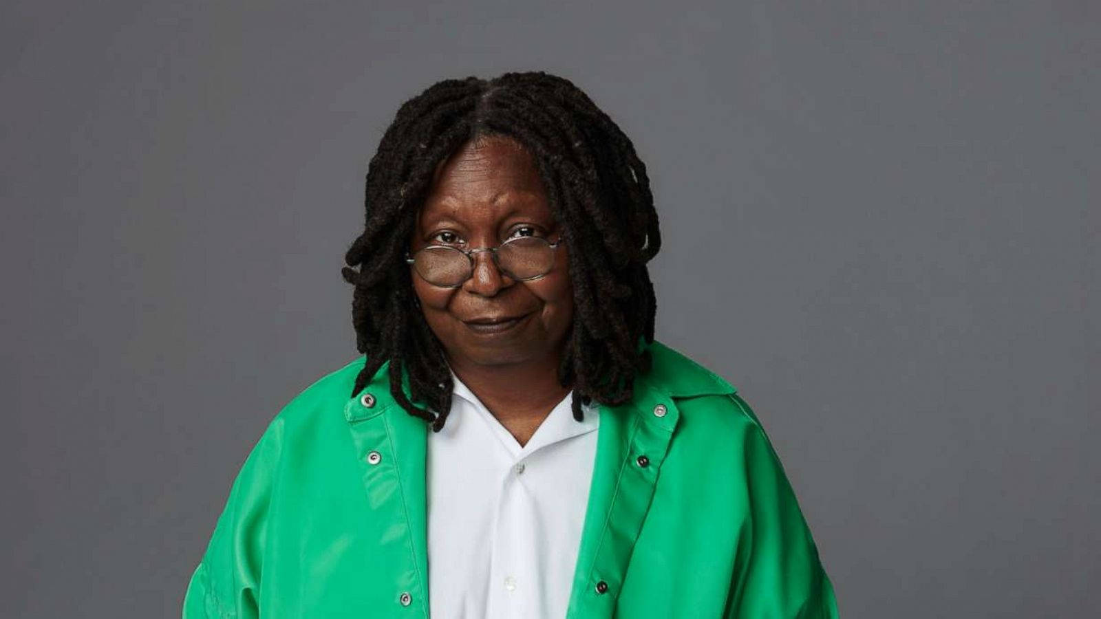 Whoopi Goldberg, neon green jacket, dreadlocks, HD Desktop Wallpaper