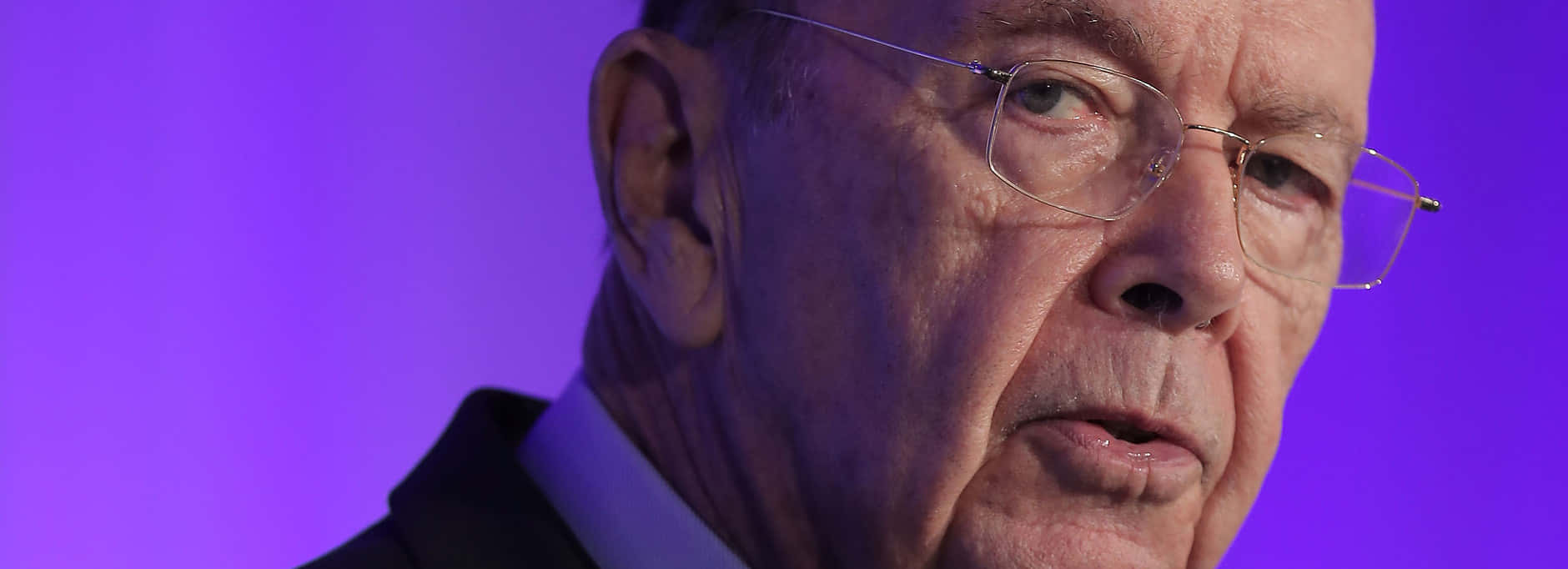 Wilbur Ross, business meeting, purple background, HD Desktop Wallpaper