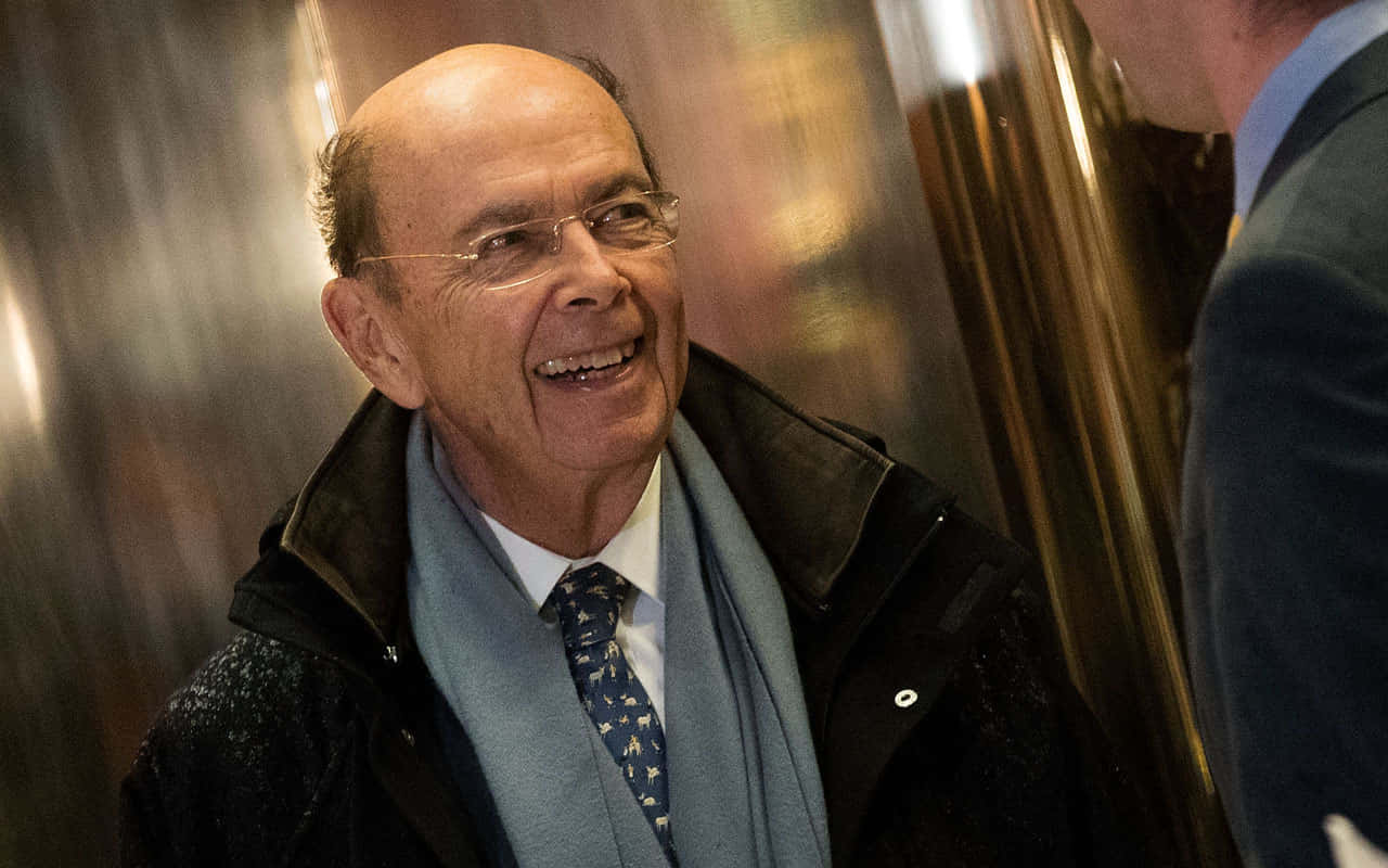 Wilbur Ross, golden walls, reflective elevator, HD Desktop Wallpaper