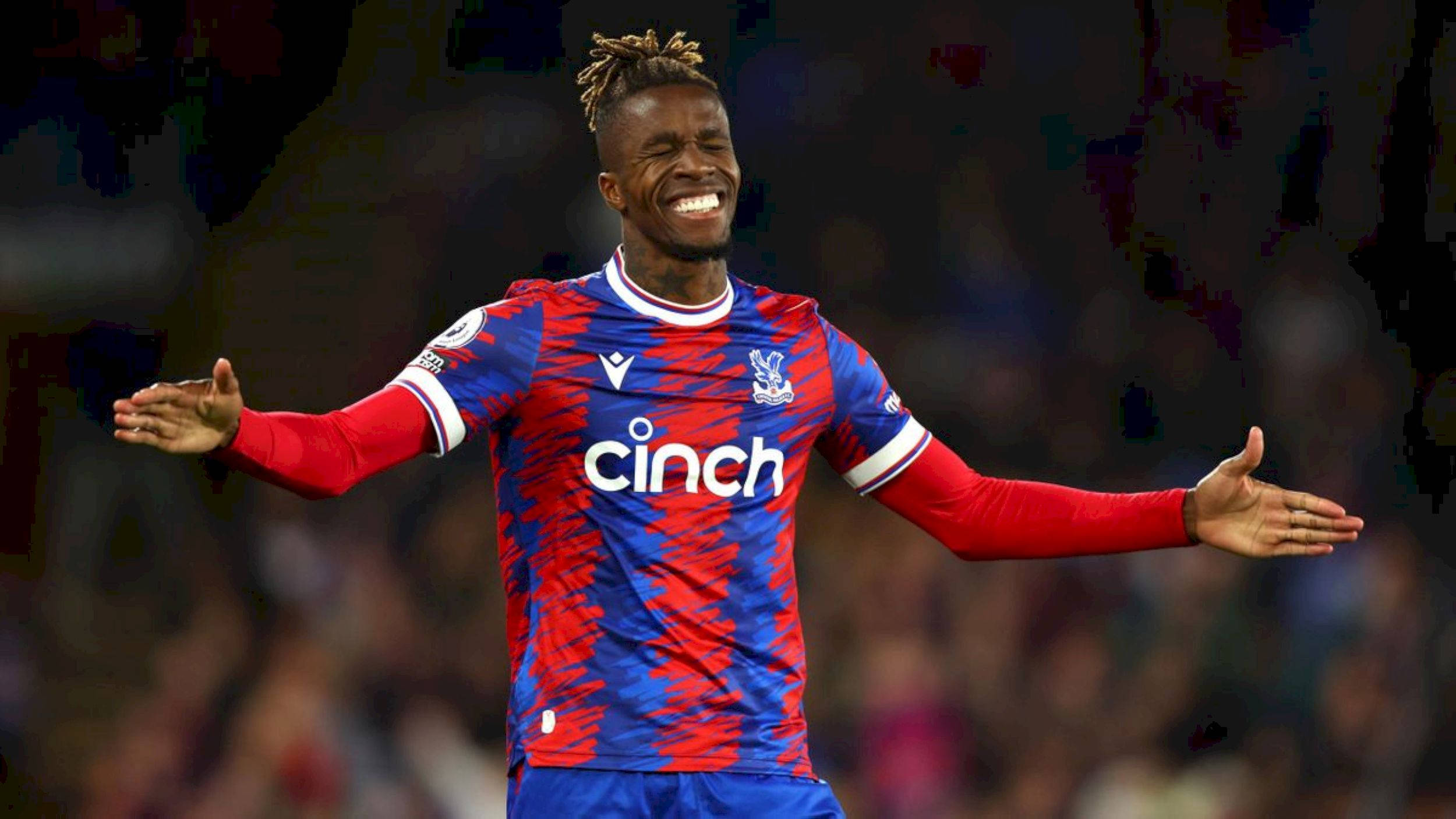 Wilfried Zaha, red and blue patterned jersey, celebrates, Full HD Desktop Wallpaper