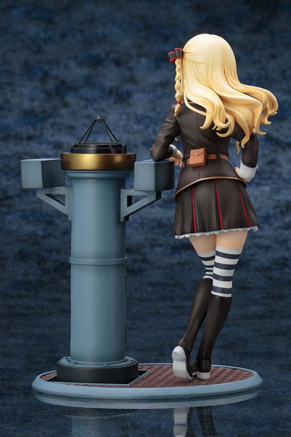 Wilhelmina Braunschweig Ingenohl Friedeburg, brown school uniform, gray naval gun mount, SD Phone Wallpaper