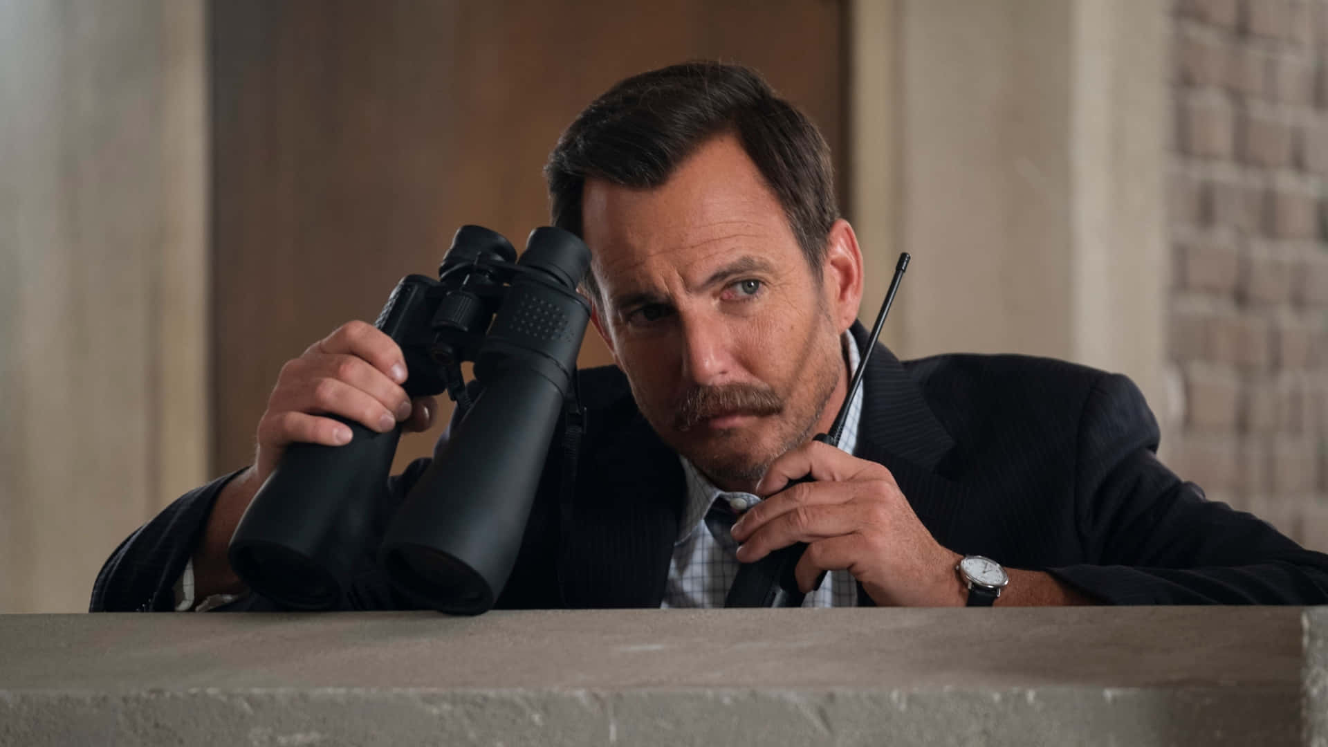 Will Arnett, suit, binoculars, Full HD Desktop Wallpaper