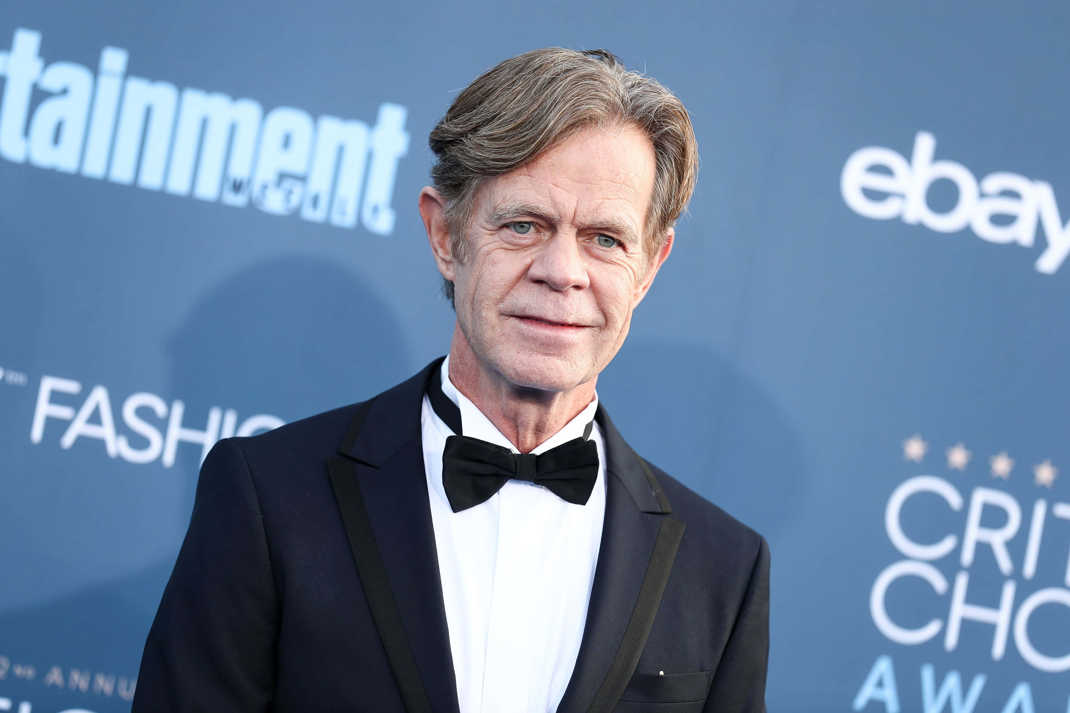 William H. Macy, black tuxedo, bow tie, 2K Desktop Wallpaper