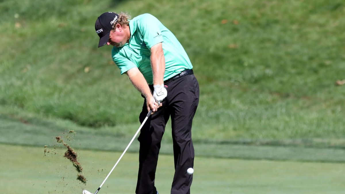 William Mcgirt, teal shirt, sand trap, SD Desktop Wallpaper