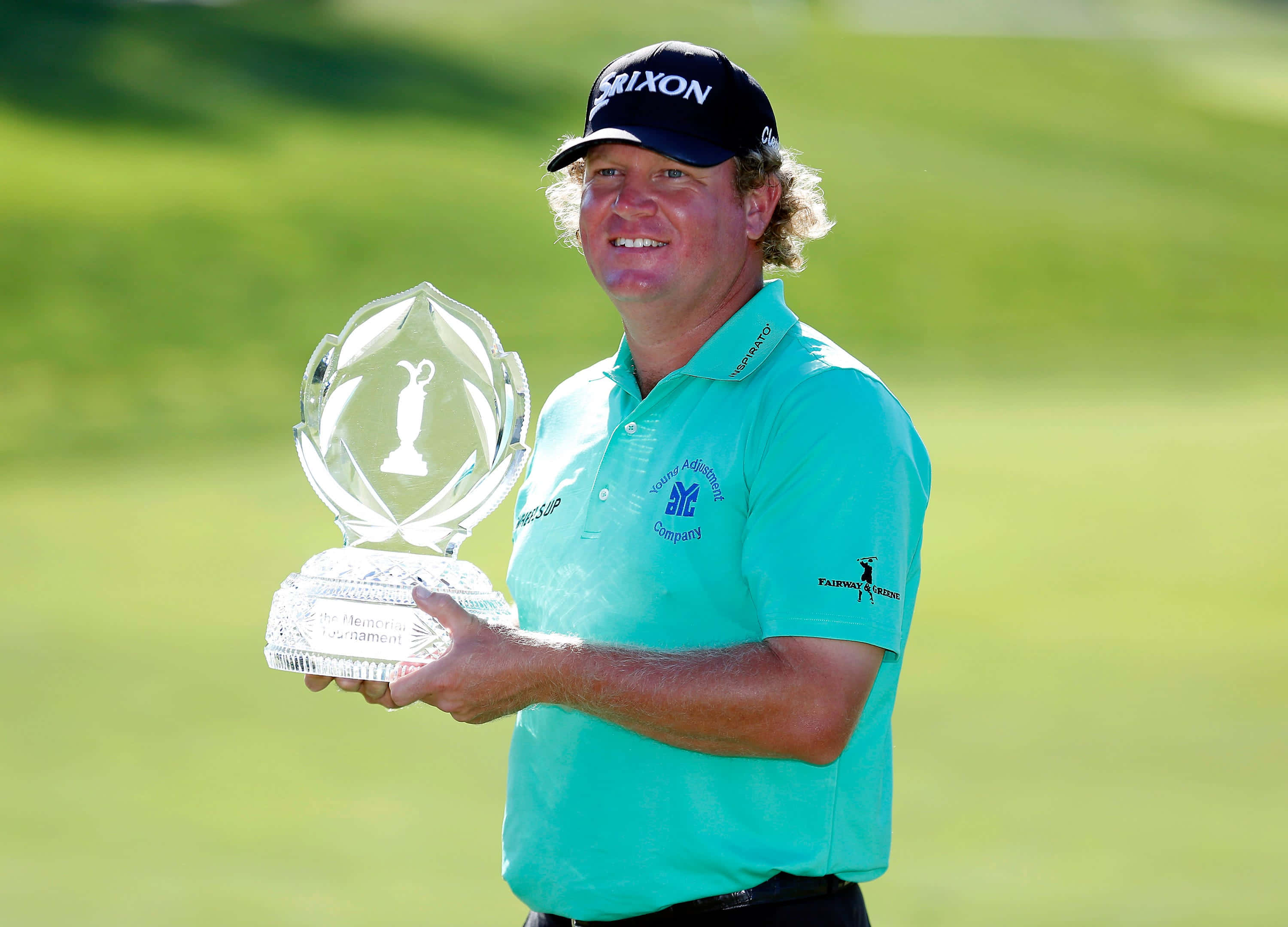 William McGirt, teal shirt, crystal trophy, 2K Desktop Wallpaper