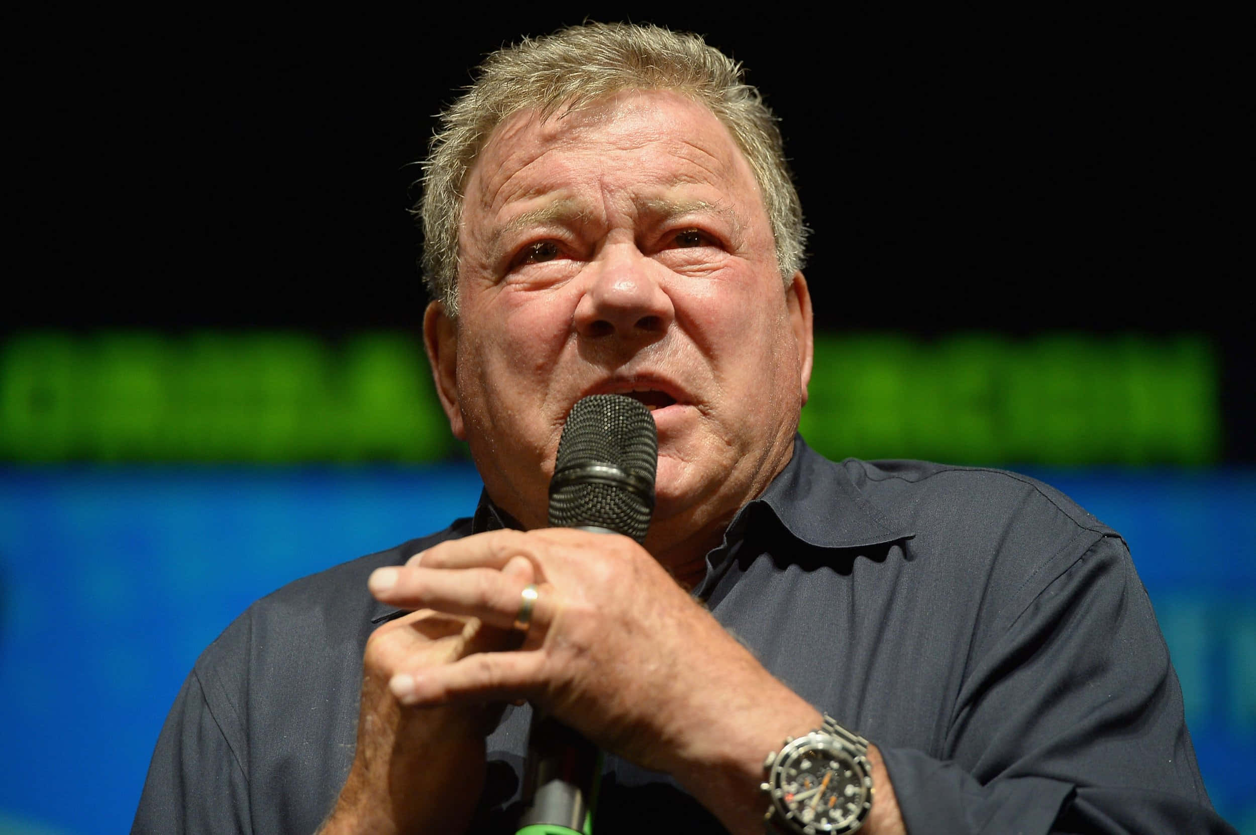 William Shatner, middle-aged man, gray hair, Full HD Desktop Wallpaper