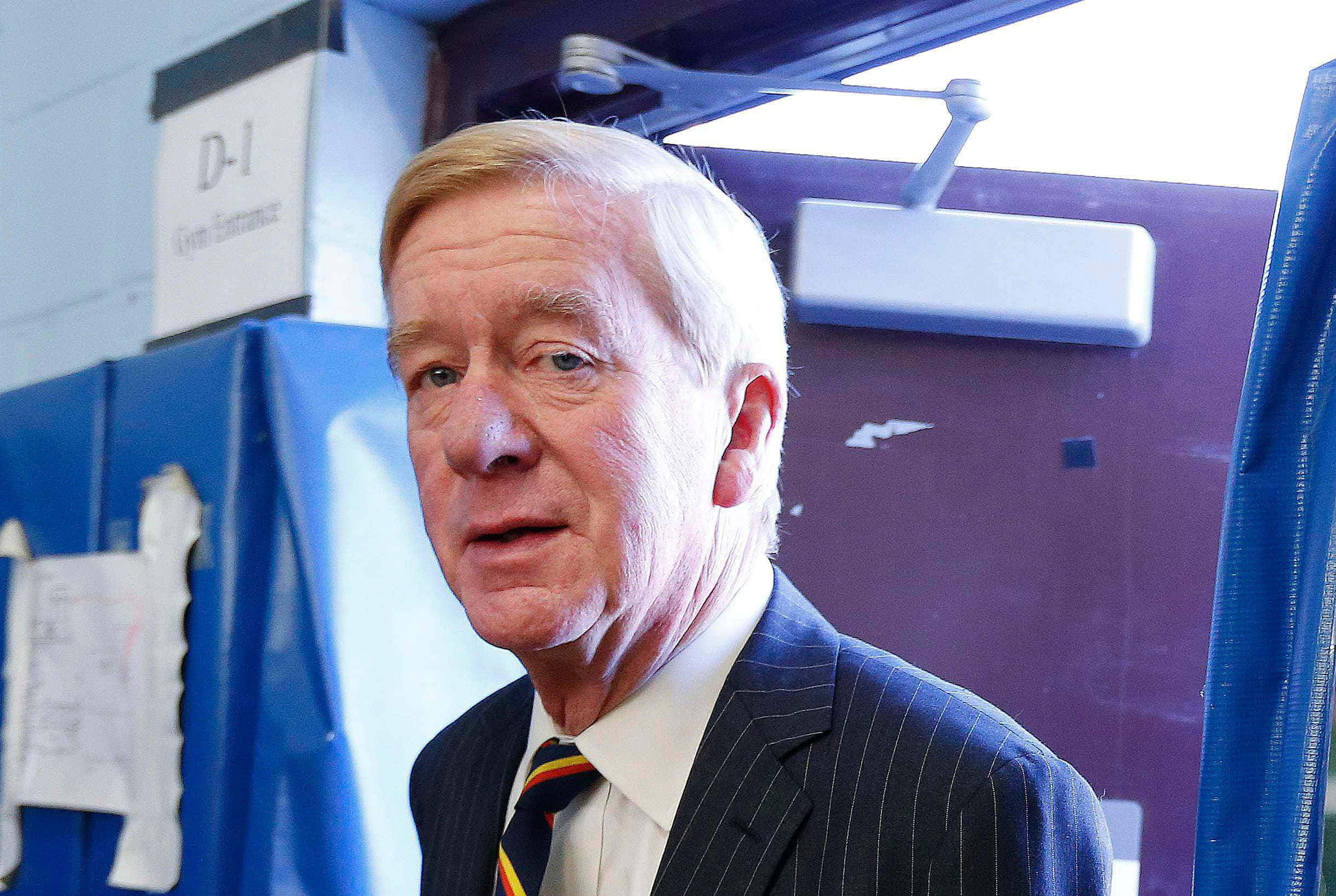 William Weld, pinstripe suit, striped tie, Full HD Desktop Wallpaper