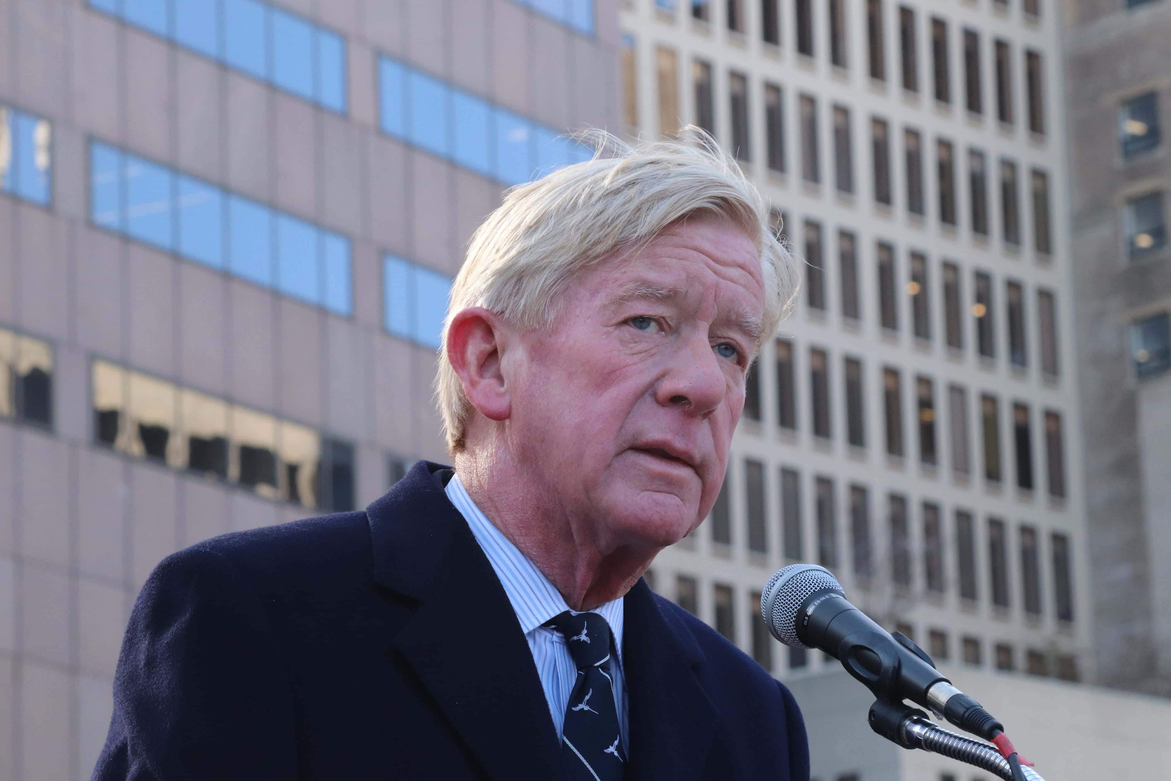 William Weld, microphone, modern glass and concrete buildings, 4K Desktop Wallpaper