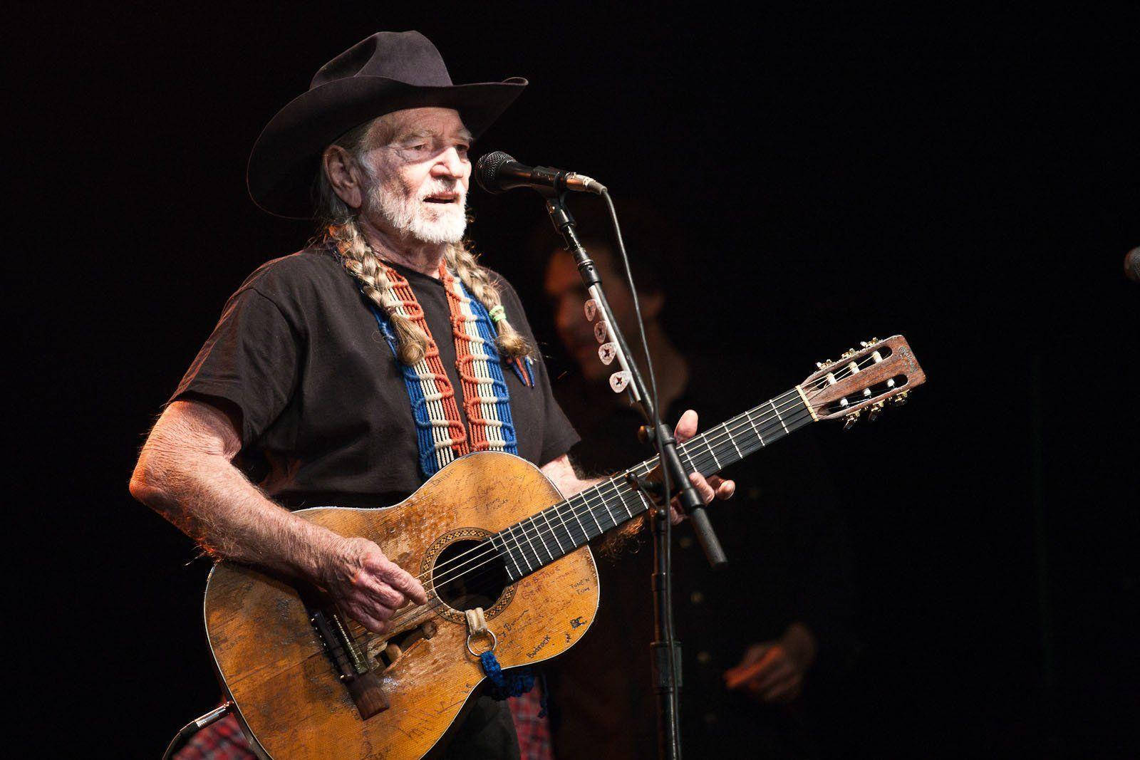 Willie Nelson, acoustic guitar, cowboy hat, HD Desktop Wallpaper