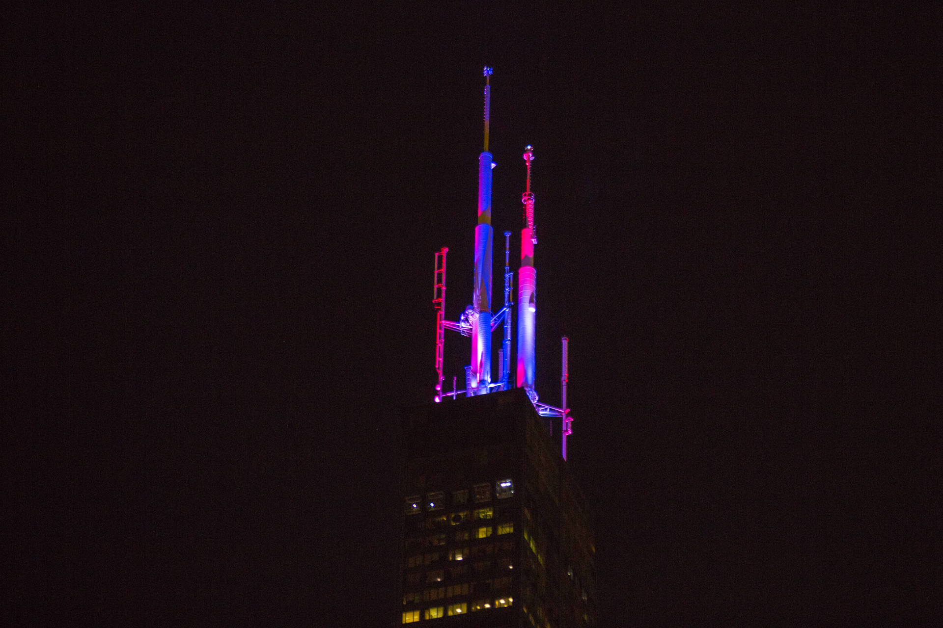 Willis Tower, purple and blue neon lighted, antenna array, Full HD Desktop Wallpaper