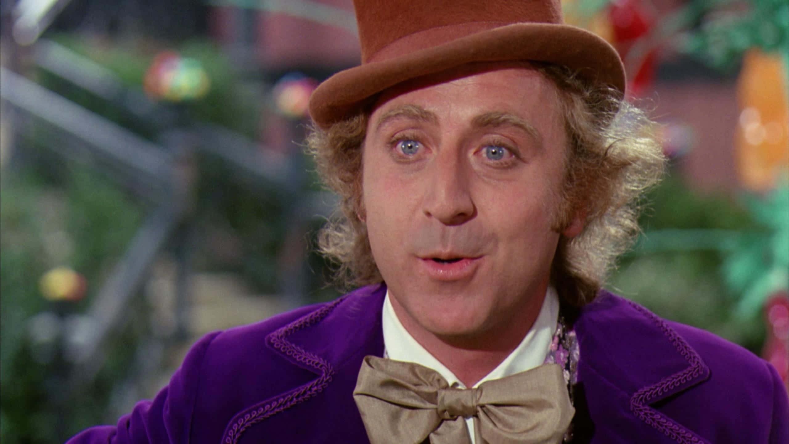 Willy Wonka, purple coat, brown top hat, 2K Desktop Wallpaper
