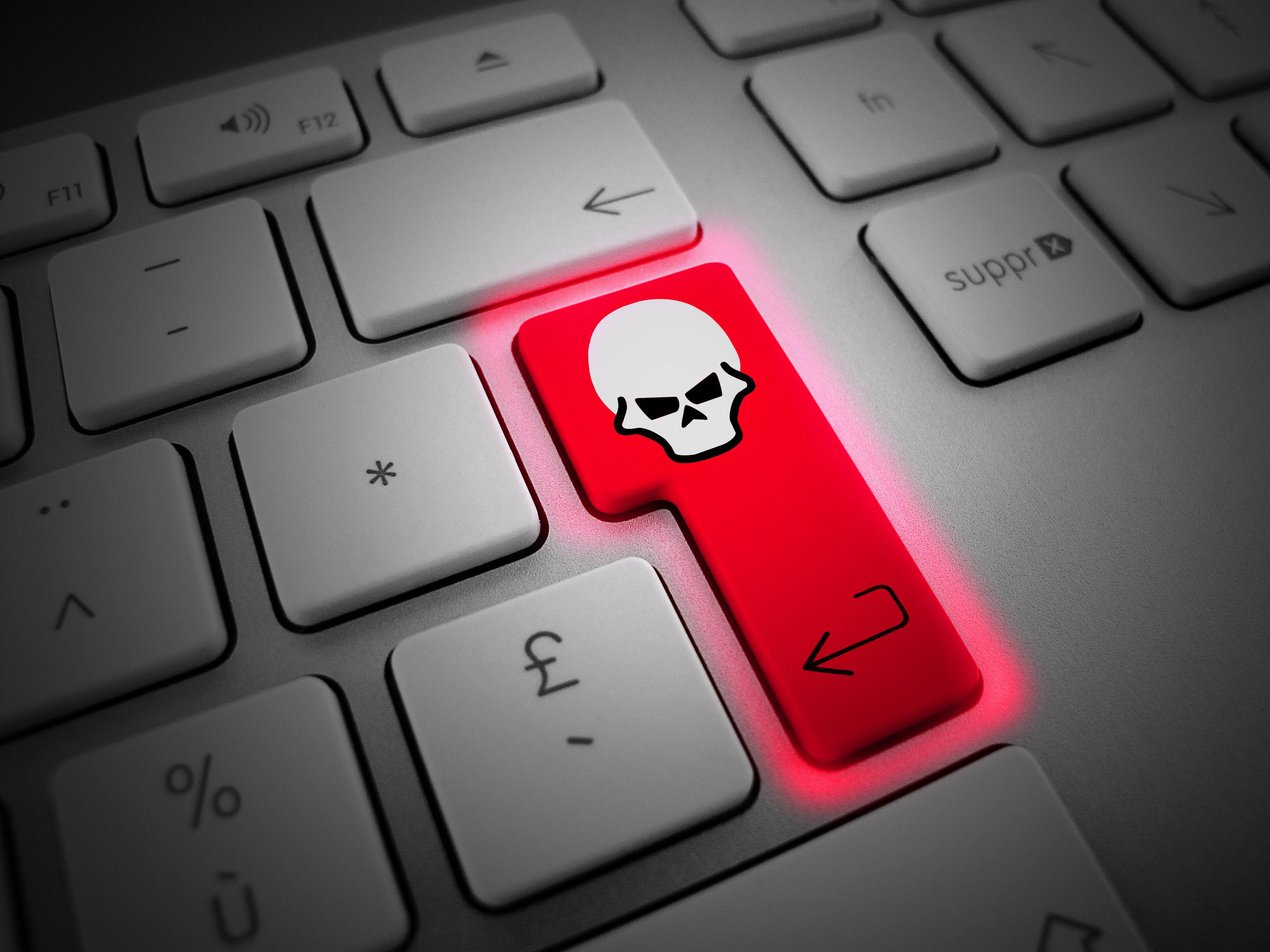 Windows 11 4K, red skull key, glowing red keyboard key, 4K Desktop Wallpaper