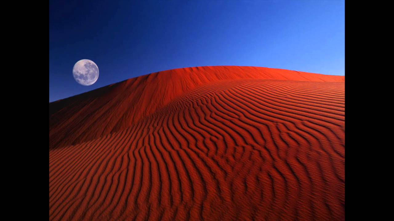 Windows XP, red sand dune, deep blue sky, HD Desktop Wallpaper