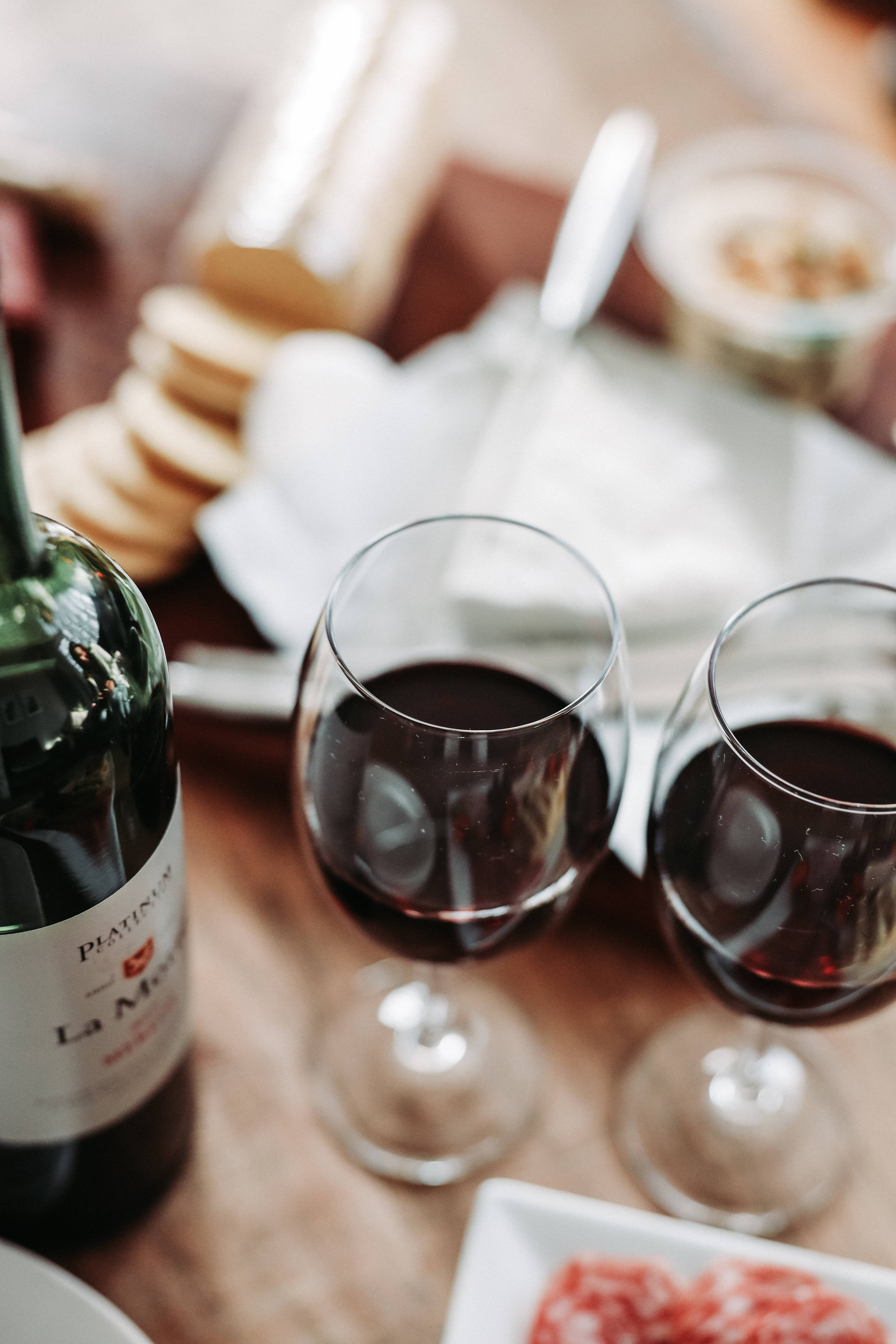 wine bottle, glasses, red wine, 5K Phone Wallpaper