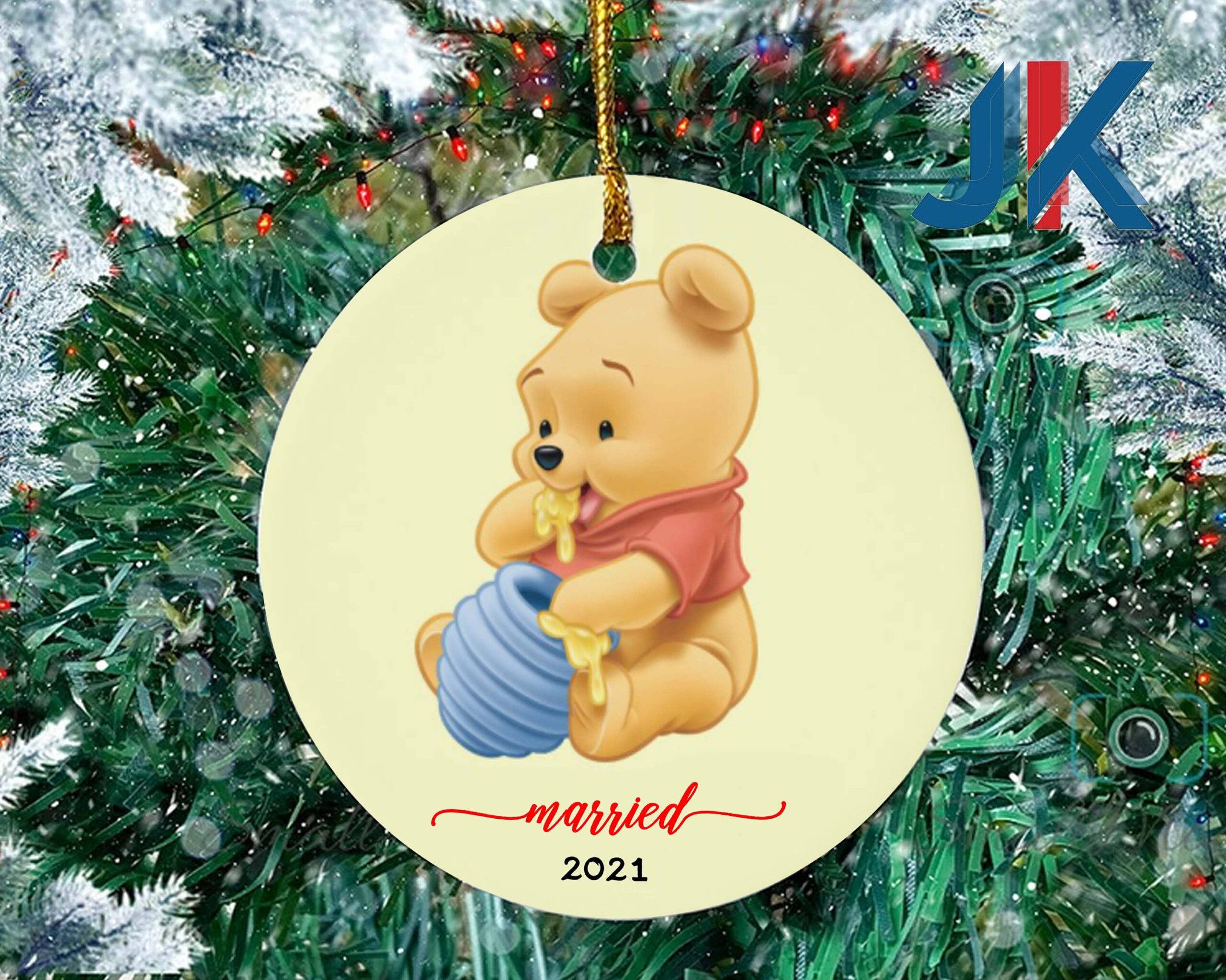 Winnie The Pooh, Christmas ornament, honey pot, 2K Desktop Wallpaper
