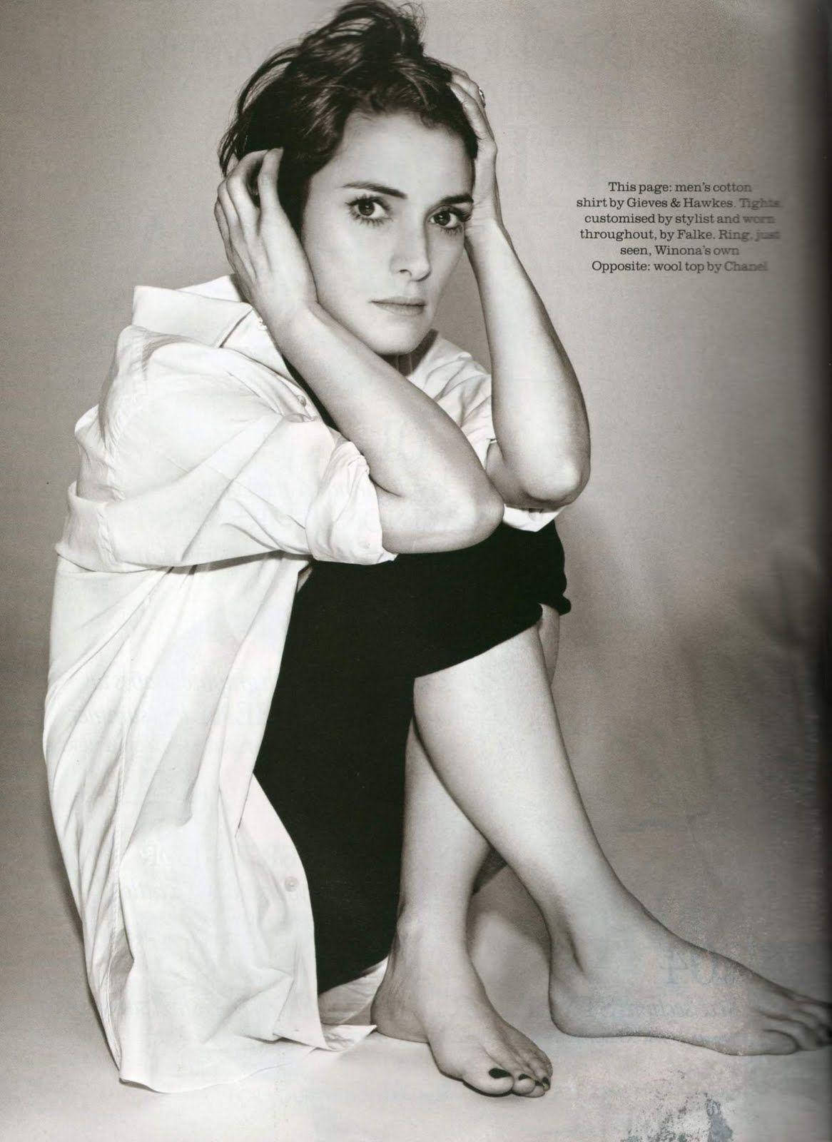 Winona Ryder, men's clothes, white oversized shirt, HD Phone Wallpaper