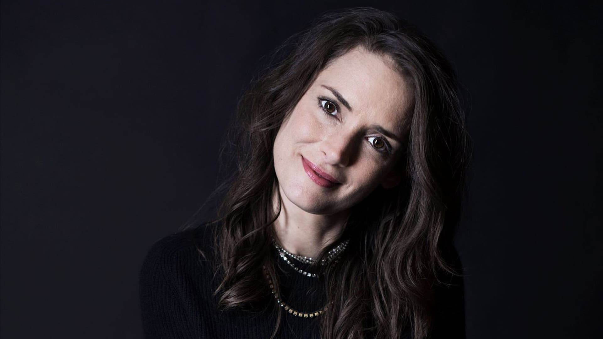 Winona Ryder, all black, long dark hair, Full HD Desktop Wallpaper
