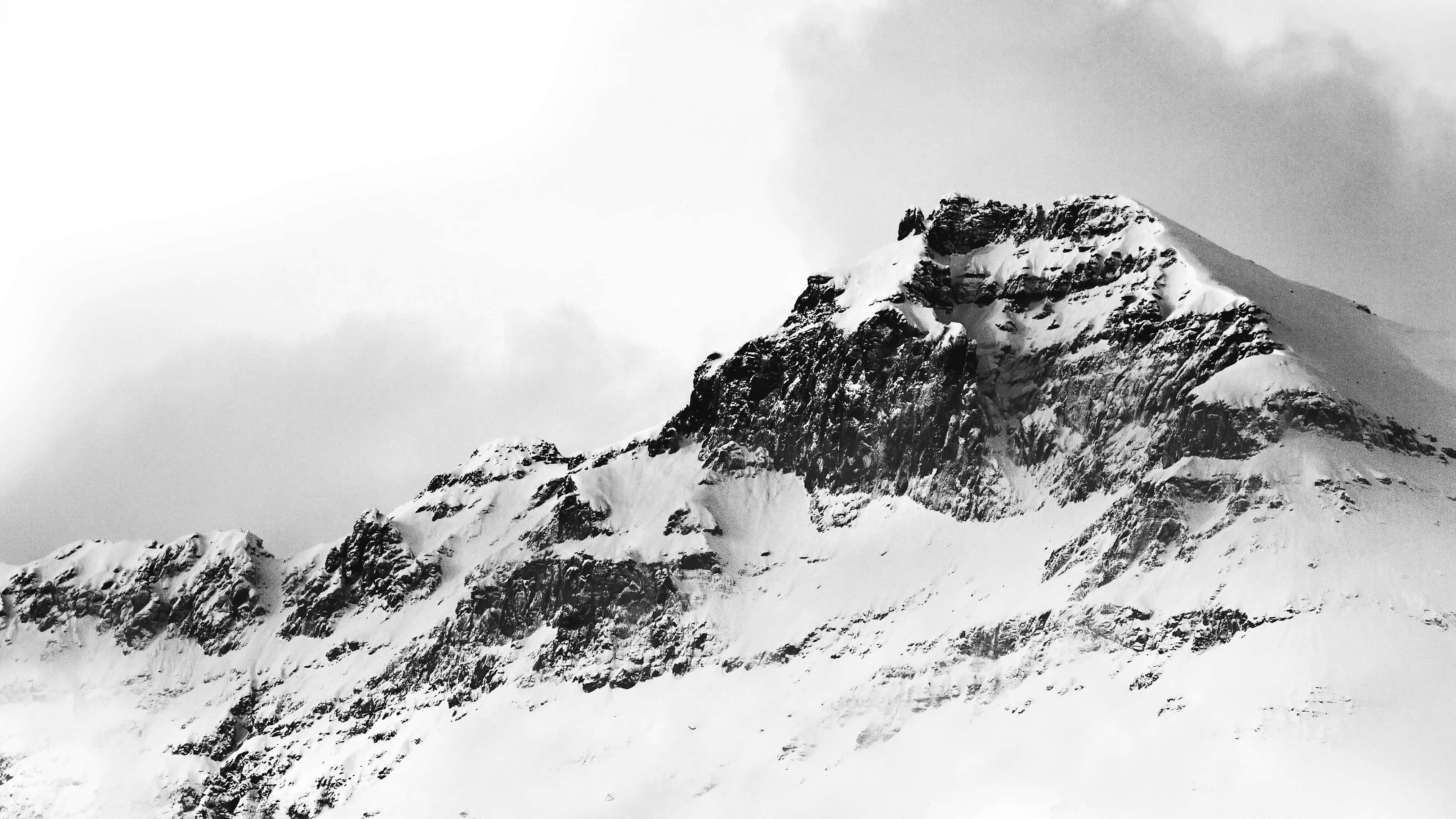 minimalist winter, black and white, mountain peak, 4K Desktop Wallpaper