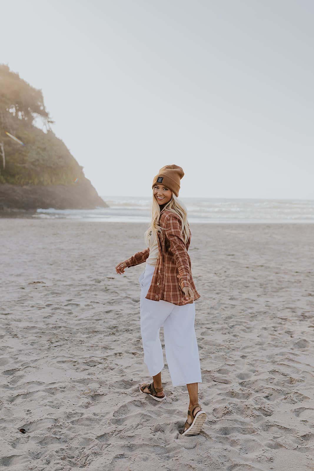 Winter Beach, plaid shirt, beanie, HD Phone Wallpaper
