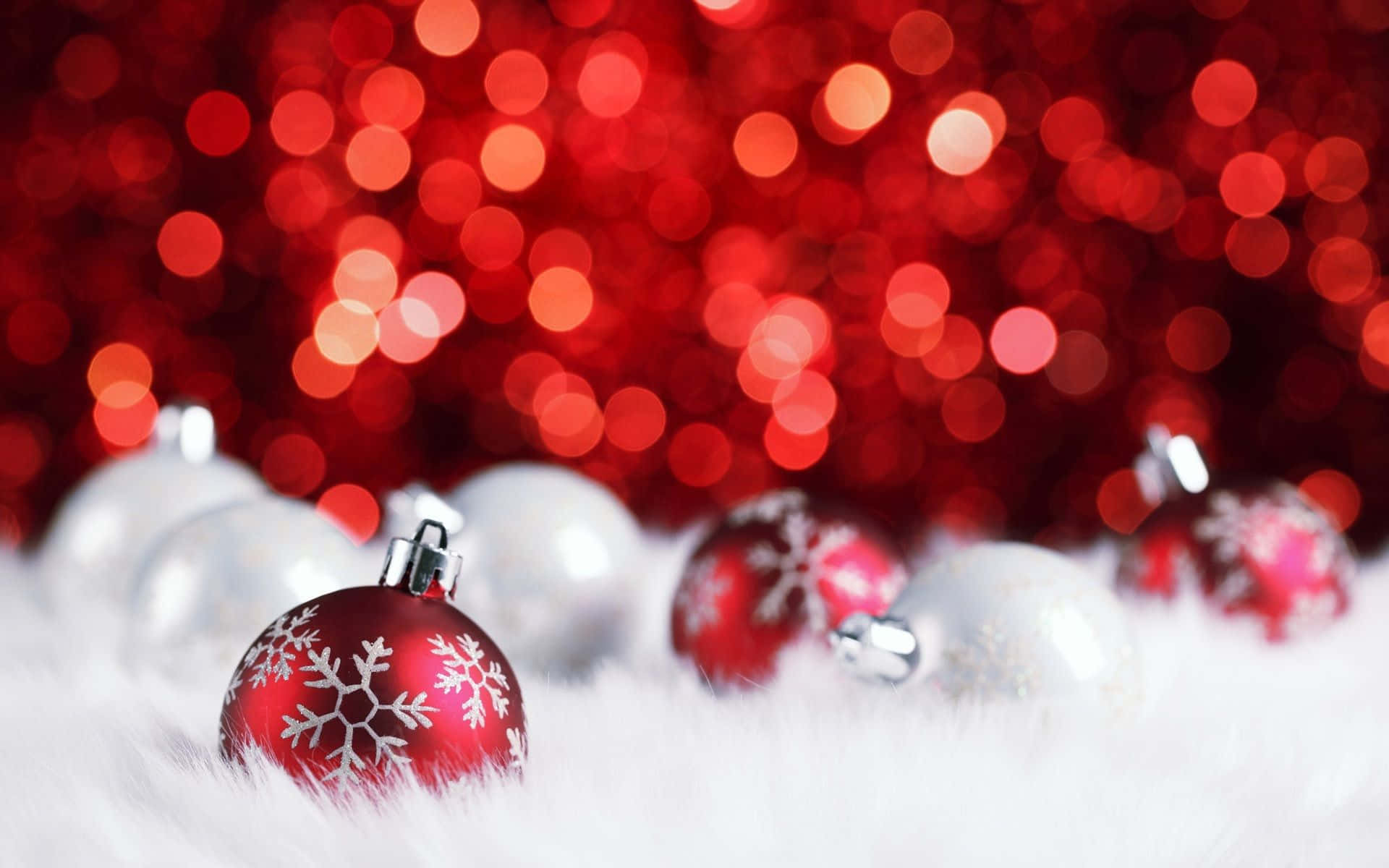Winter Holiday Desktop, red Christmas ornaments, fluffy white fur, Full HD Desktop Wallpaper