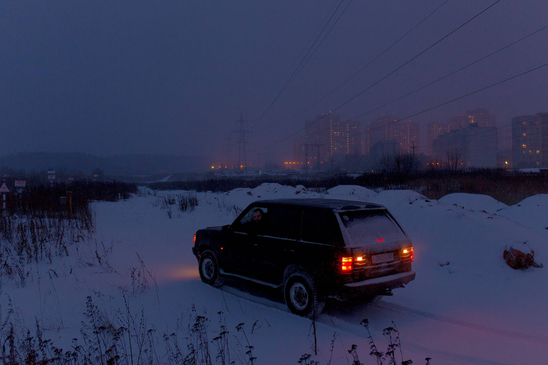 Night Aesthetic, snowy road, black SUV, Full HD Desktop Wallpaper