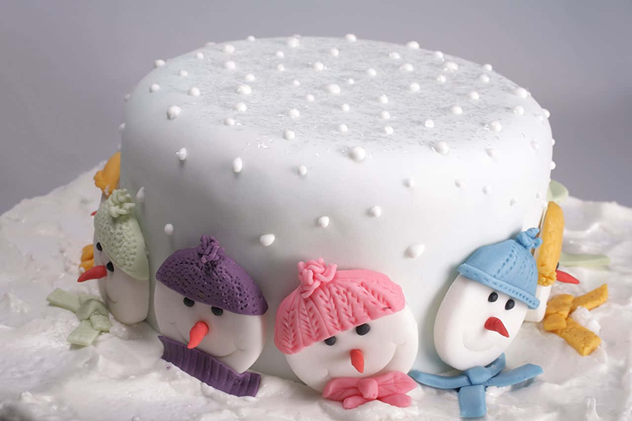 Winter Desserts, white cake, colorful fondant snowmen, HD Desktop Wallpaper