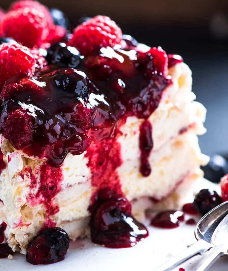 Winter Desserts, cheesecake, raspberry sauce, SD Phone Wallpaper
