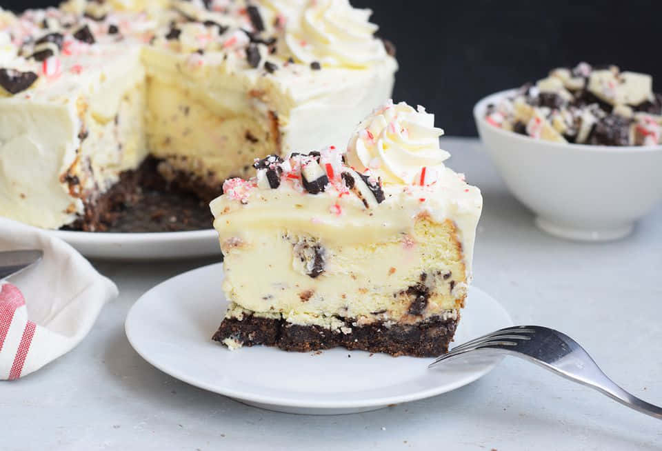 peppermint cheesecake, chocolate cookie crust, candy cane toppings, SD Desktop Wallpaper