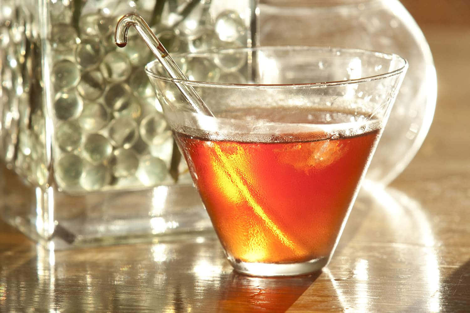 amber cocktail, ice, curved stirrer, HD Desktop Wallpaper