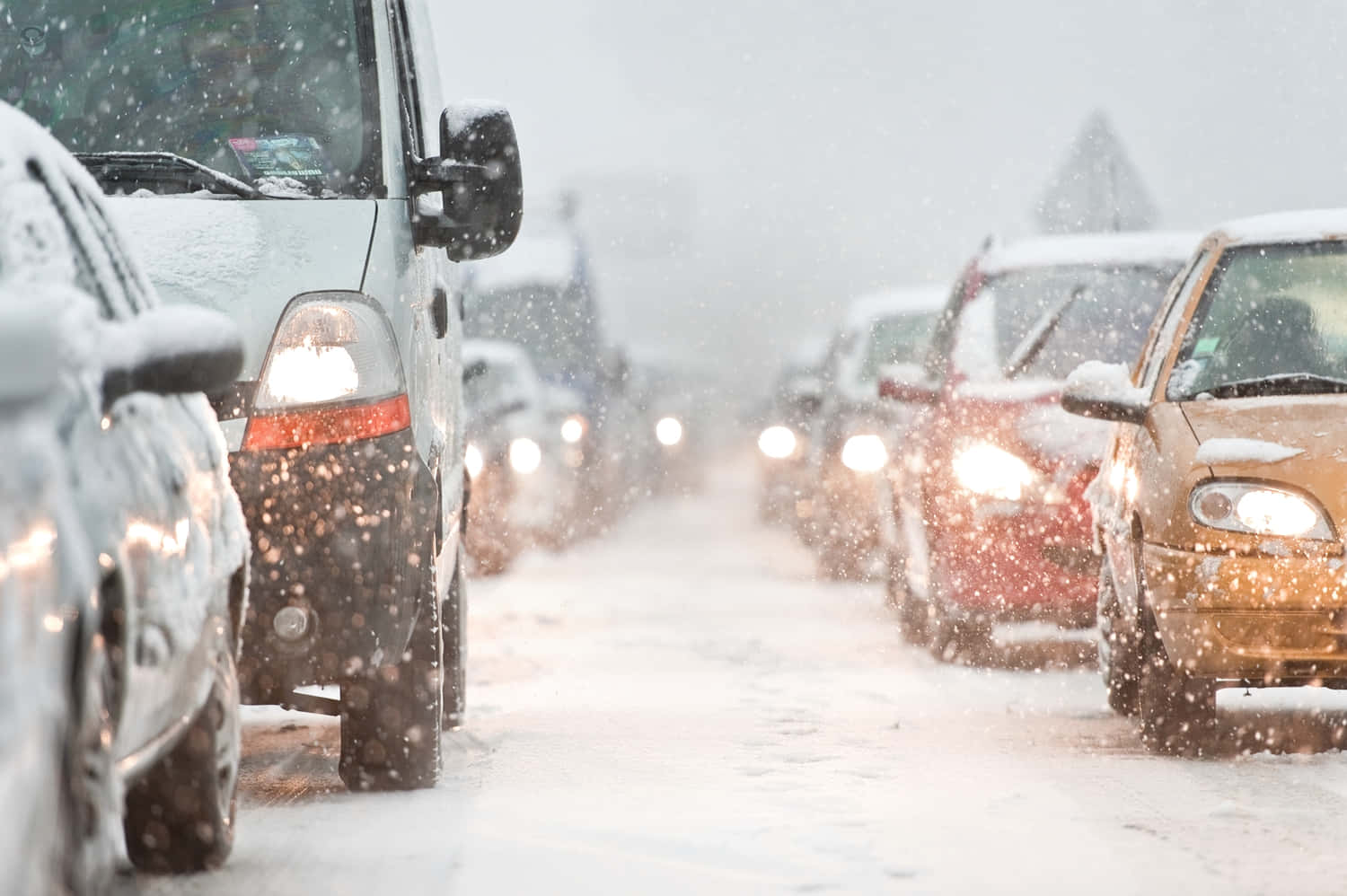 snowy winter landscape, snowflakes swirl, headlights, HD Desktop Wallpaper