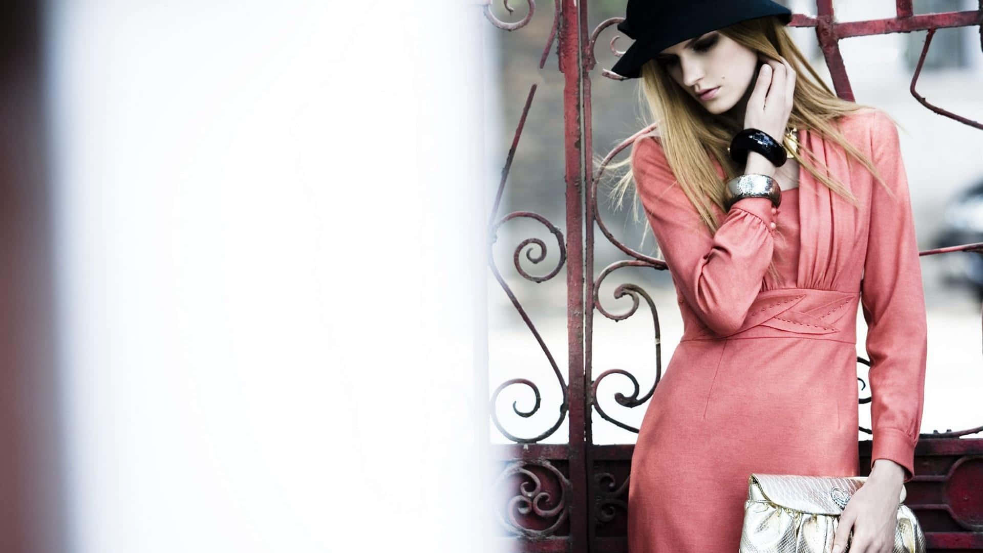 coral dress, black hat, ornate red gate, Full HD Desktop Wallpaper