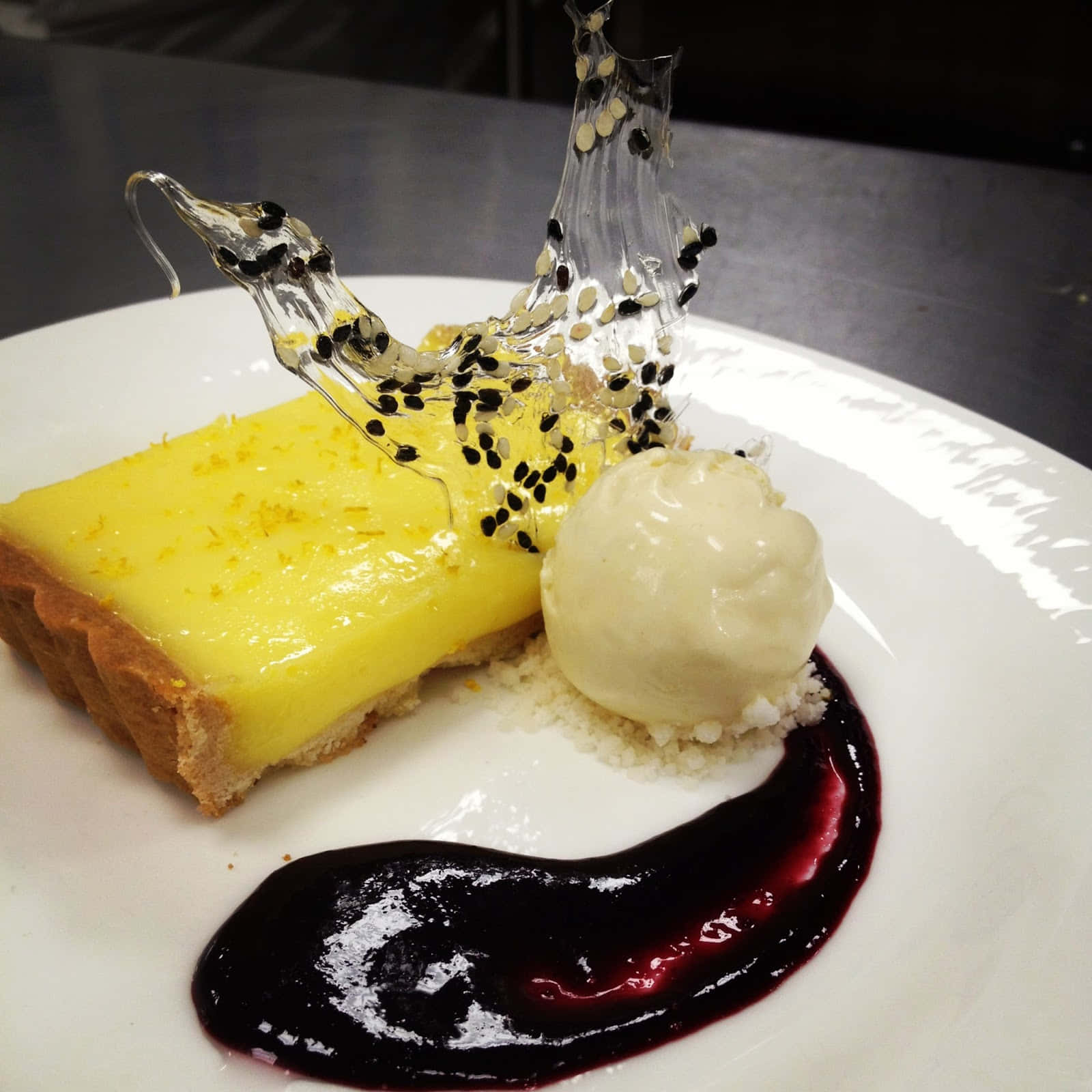 lemon tart, glossy glaze, black sesame sugar sculpture, HD Desktop Wallpaper