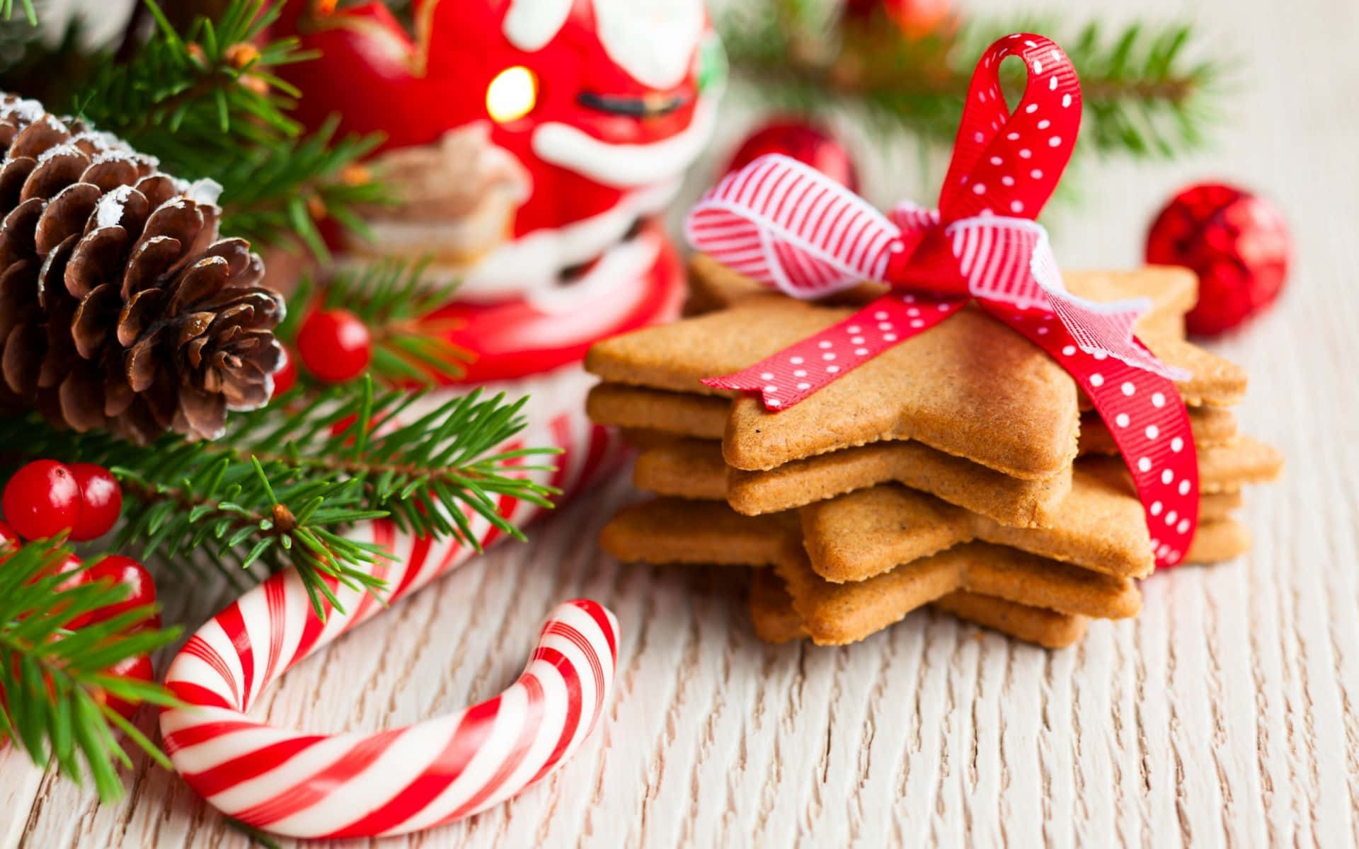 gingerbread cookies, red polka dot ribbon, pinecones, Full HD Desktop Wallpaper
