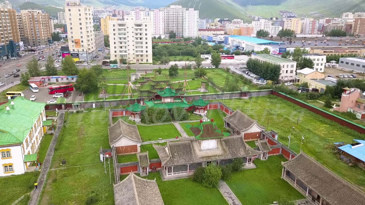 Winter Palace Of The Bogd Khan, green roofs, grassy grounds, HD Desktop Wallpaper