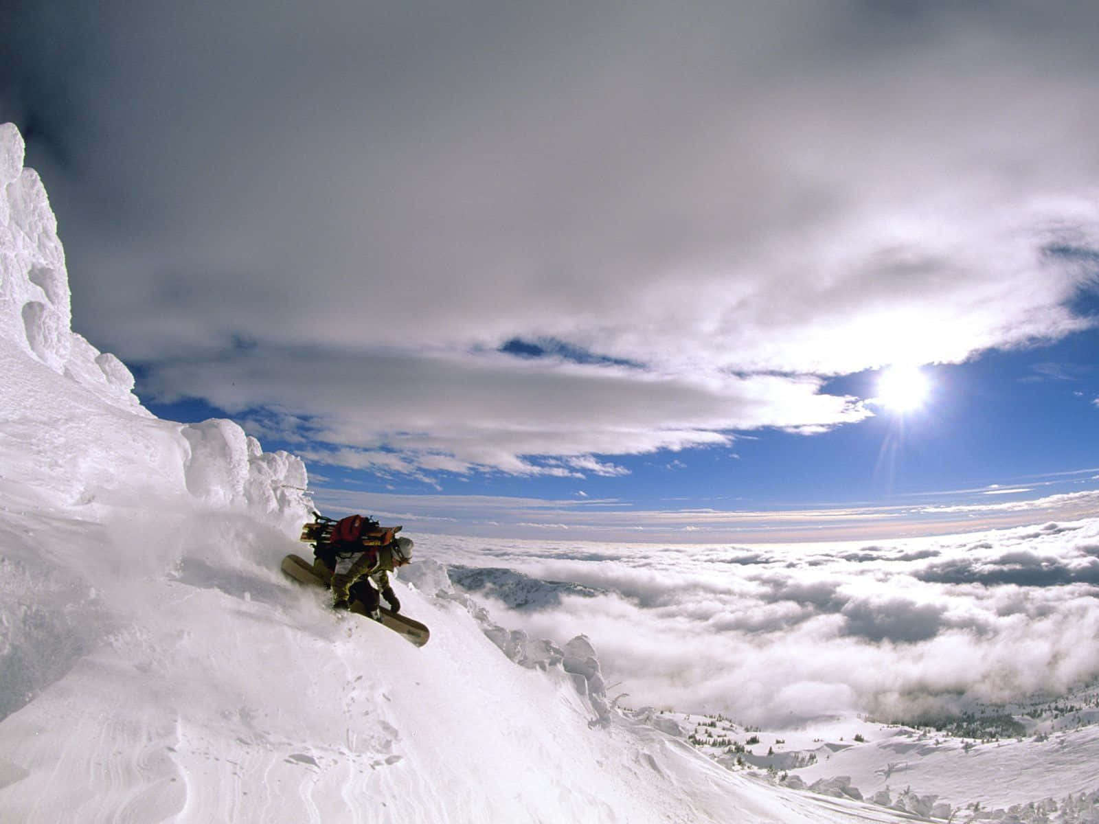 snowboarder, steep snowy mountain ridge, sea of clouds, HD Desktop Wallpaper