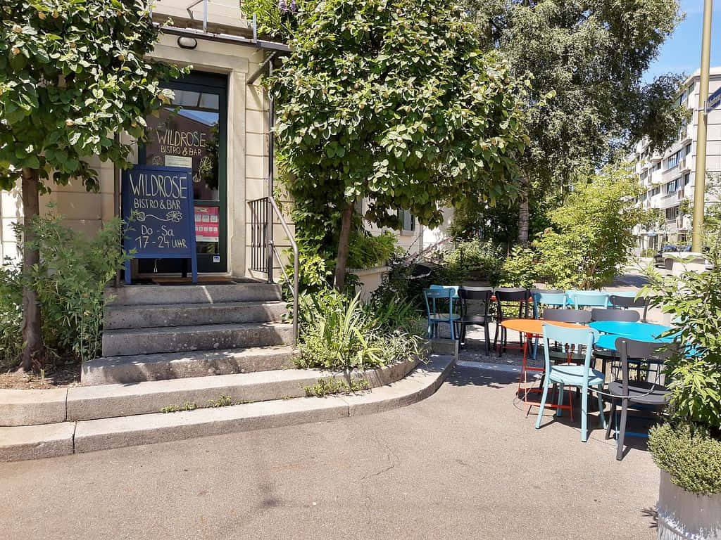 Winterthur, sunny outdoor bistro, colorful chairs and tables, SD Desktop Wallpaper