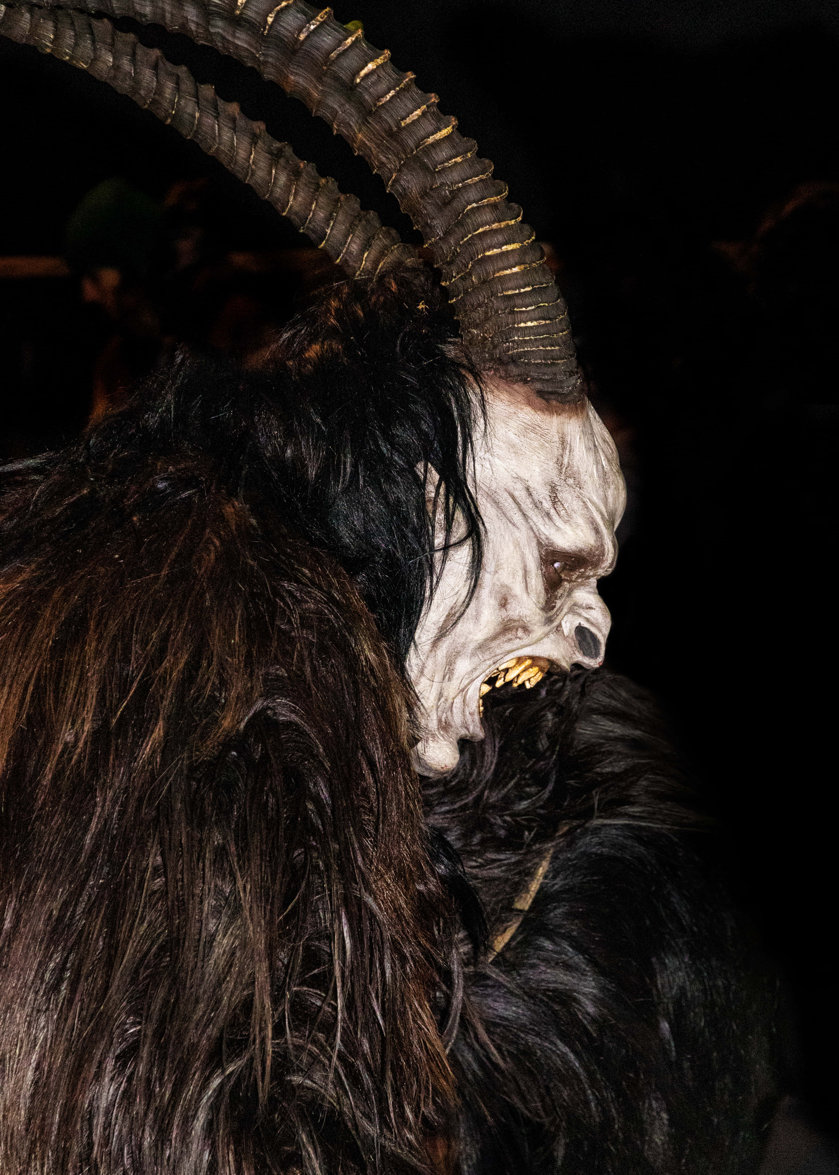 Aesthetic iPhone Horror, horned creature, pale painted face, 4K Phone Wallpaper